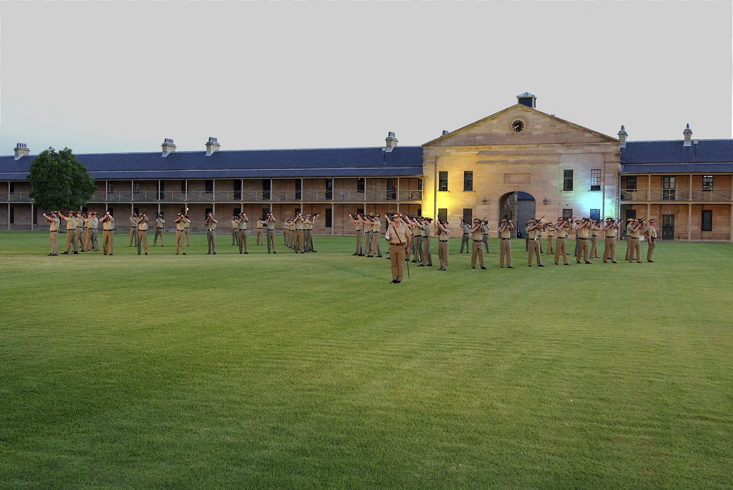 Senate committee inquiry calls to halt Defence estate divestments