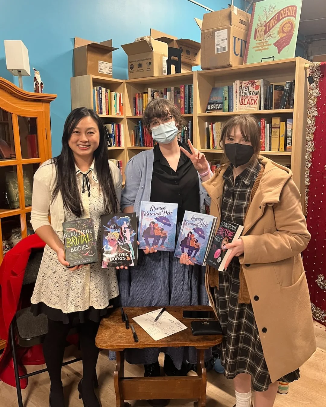 Thank you so much @crossandcrows for hosting the launch event for Beautiful Brutal Bodies and Always Raining Here by the wonderful @raspberryhazel and @bellhasabat! It was so fun getting to chat with Hazel + Bell about the processes of writing a nove