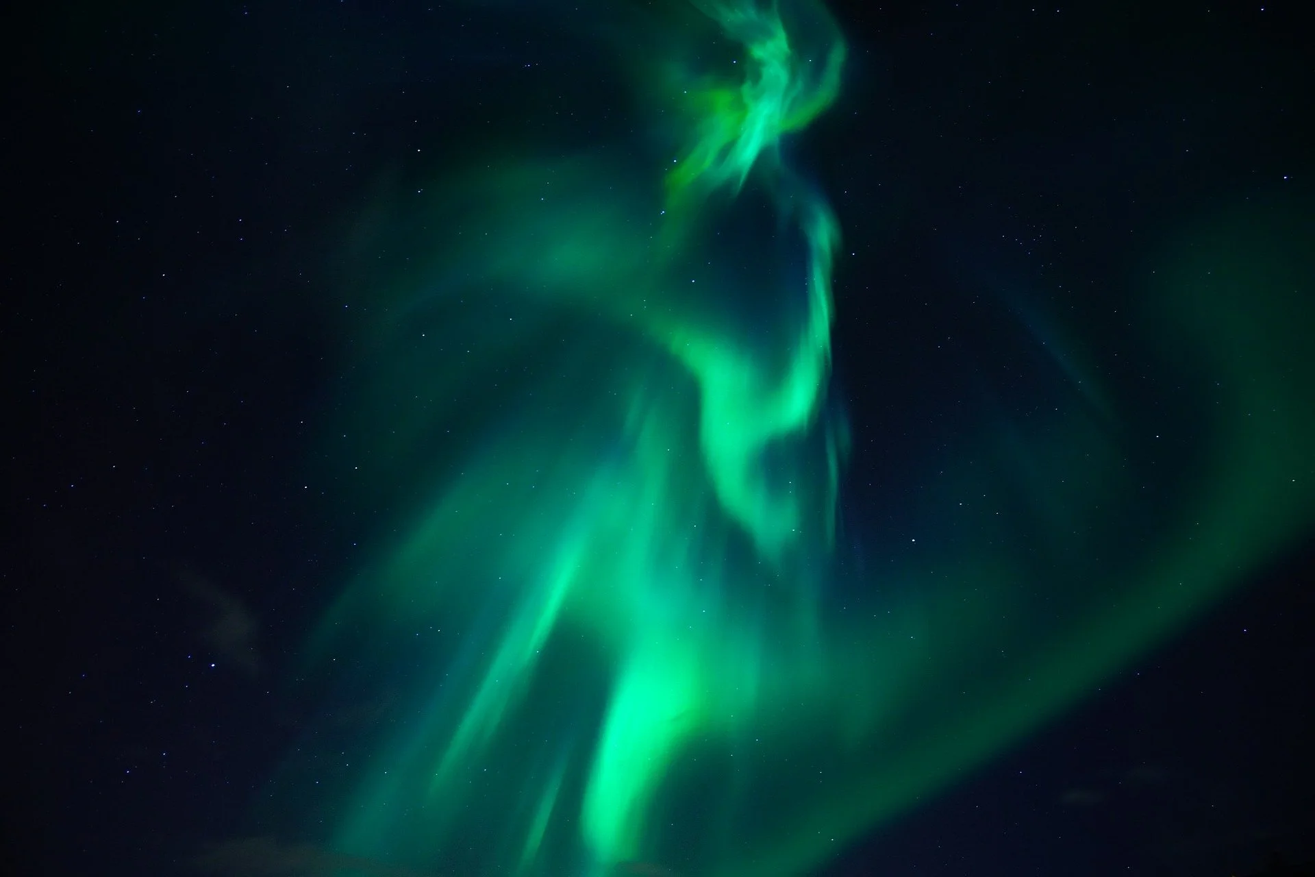 northern-lights-gfdfc4e897_1920.jpg