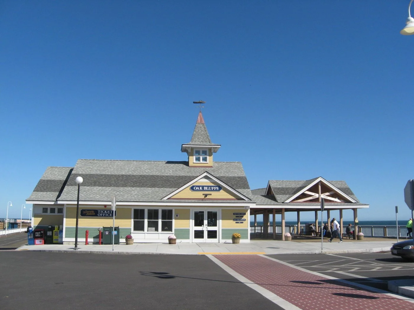Walking distance to OB Ferry