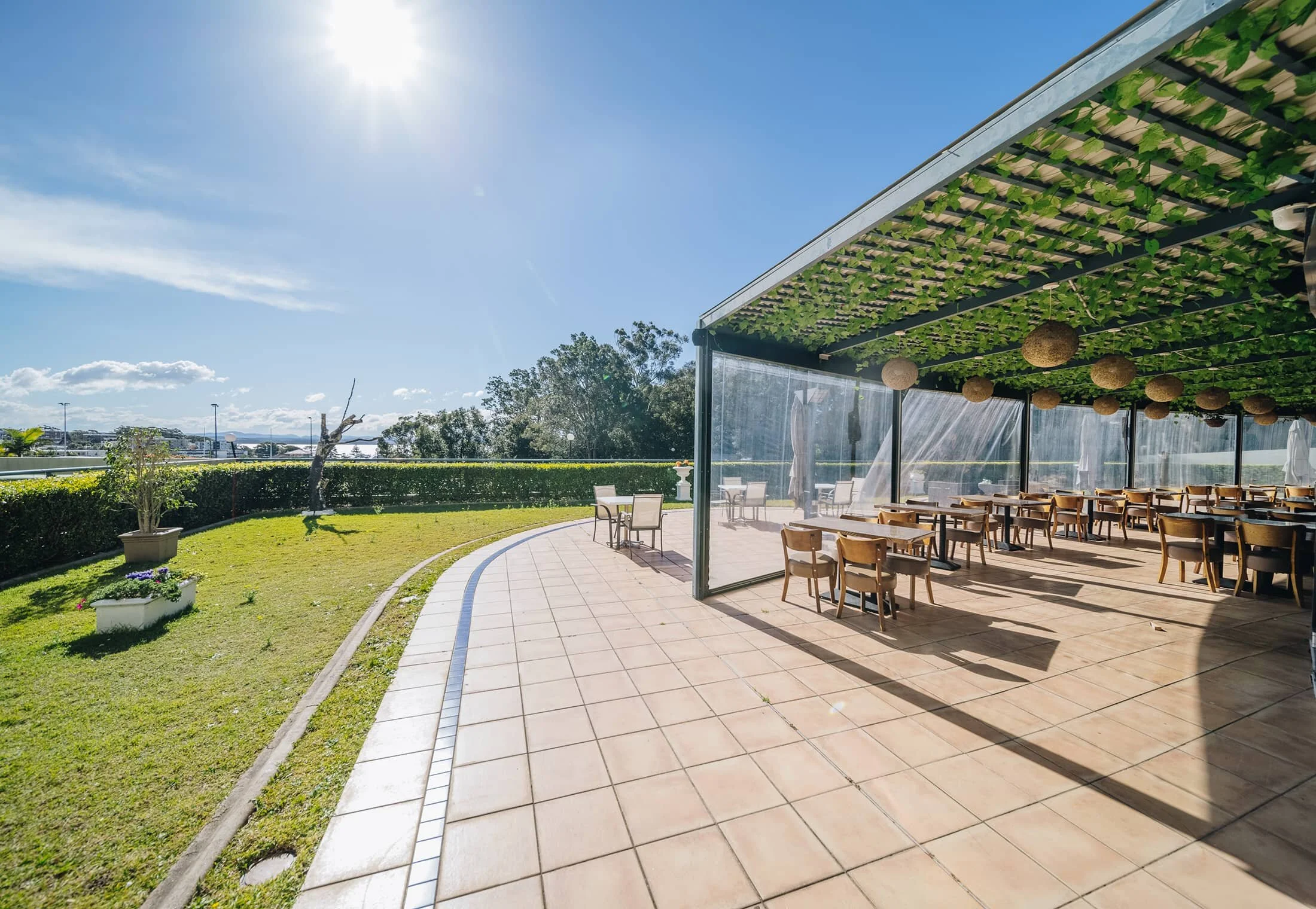 The Nelson Way Cafe, Bar & Restaurant Nelson Bay Gallery — The