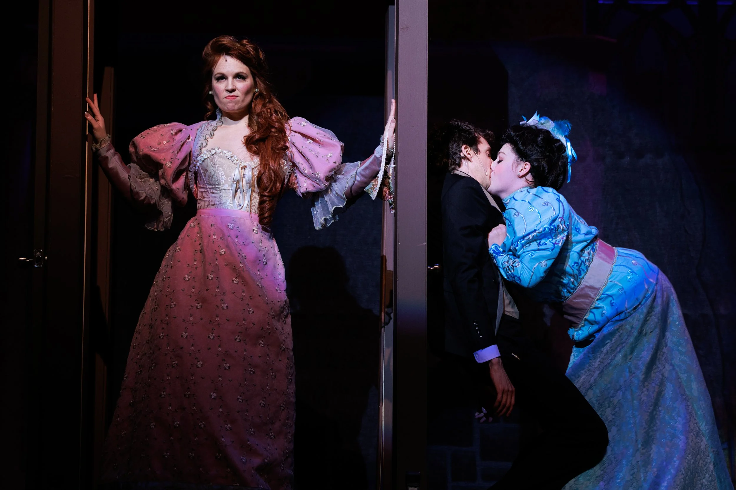 I can't imagine what SHE was so excited about... 