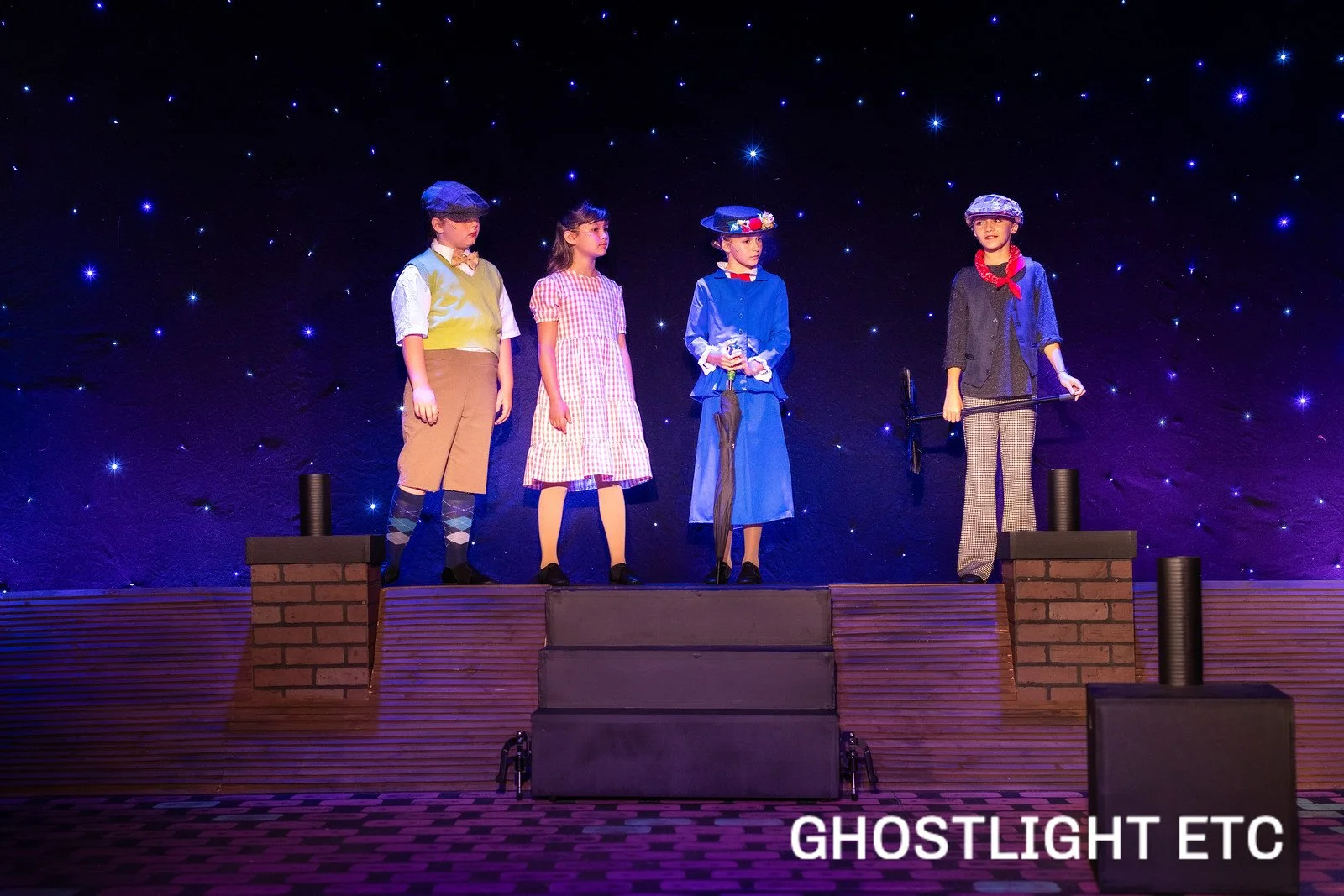 Mary-Poppins-B_010.jpg