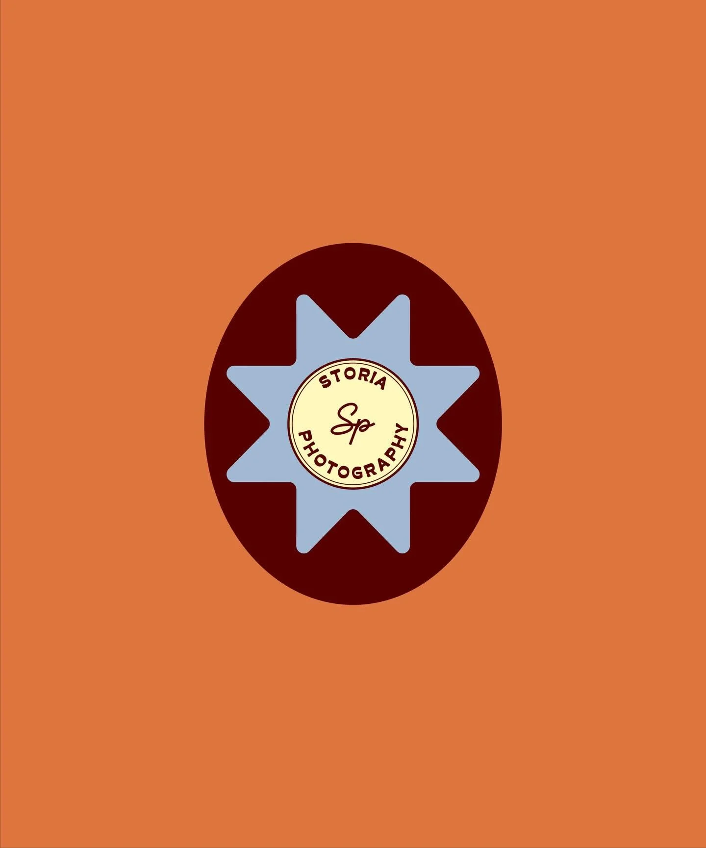 Introducing the bold and colourful @storiaphotography_ 🧡 Corinne really wanted her branding to feel more like her, connected to her style of work and also who she is behind the lens. Her photography style is unscripted, fun and candid, with a nostal