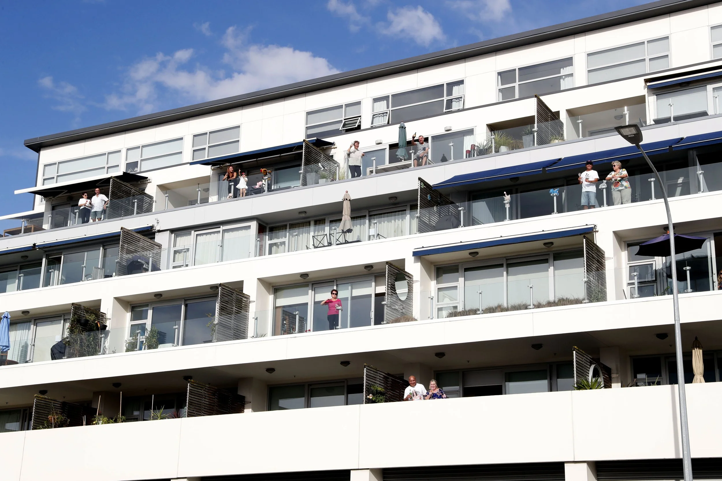 31-nel-latapartments30.JPG