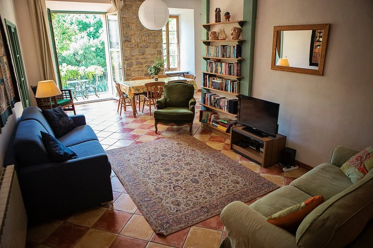 the-balcony-gite-living.jpg