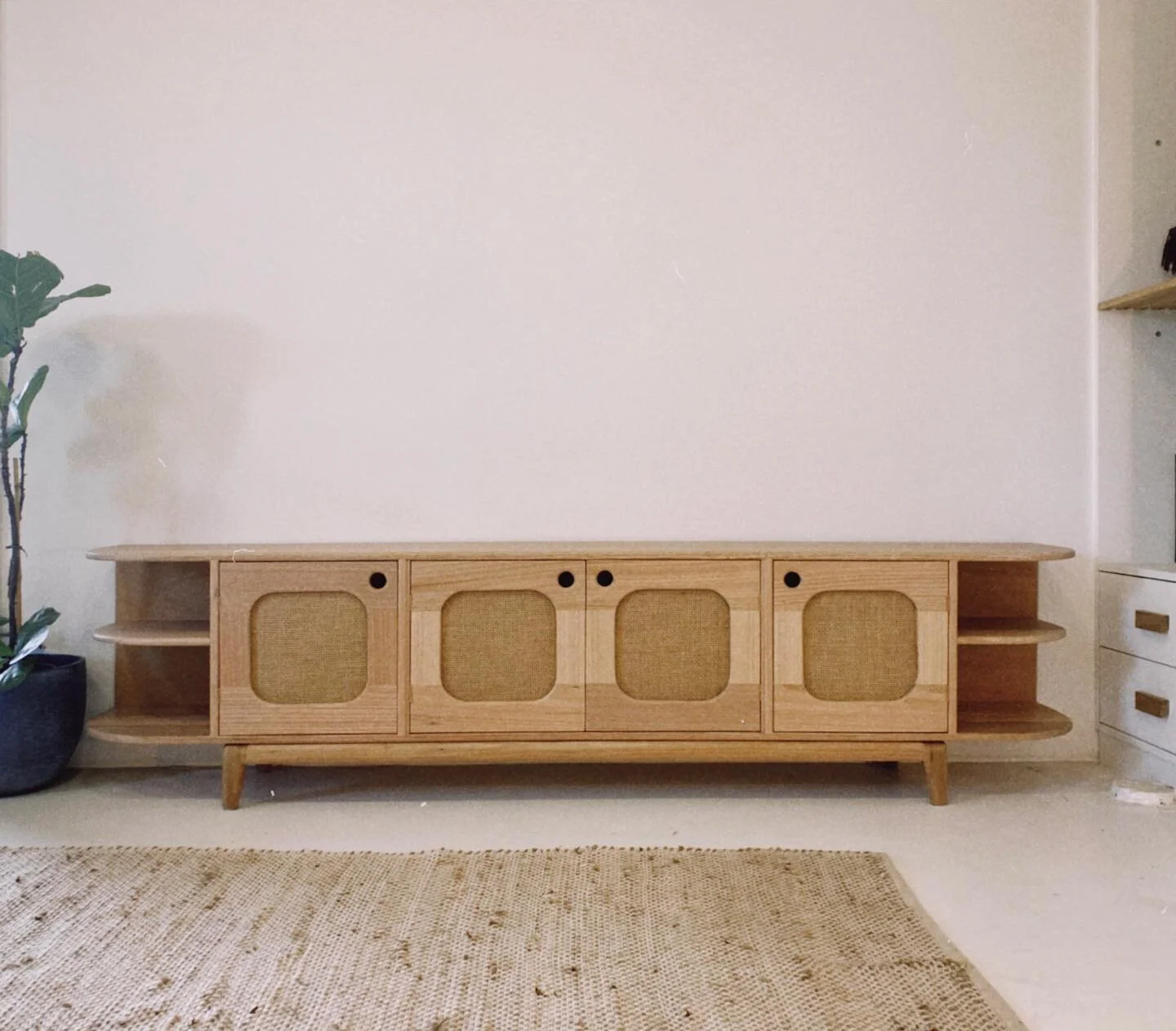 Collingwood Console

Lovely curved details on the doors and wings on this multi-purpose entertainment unit. Cute mid century inspired legs.  All made from solid native timber ♻️. 

Custom designed to suit and fit a client&rsquo;s space.

2400L x 400W