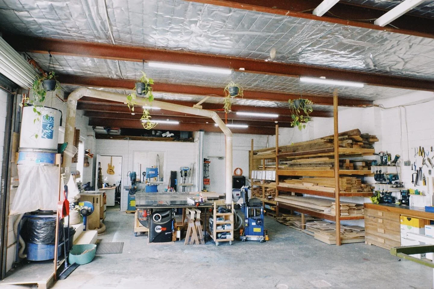 The iluka studio workshop where each piece is designed and handcrafted. Lucky to have such a lovely space to work and create! 

Will be hosting an exhibition/open workshop in the coming months so stay tuned! 

Website launch and giveaway winner annou