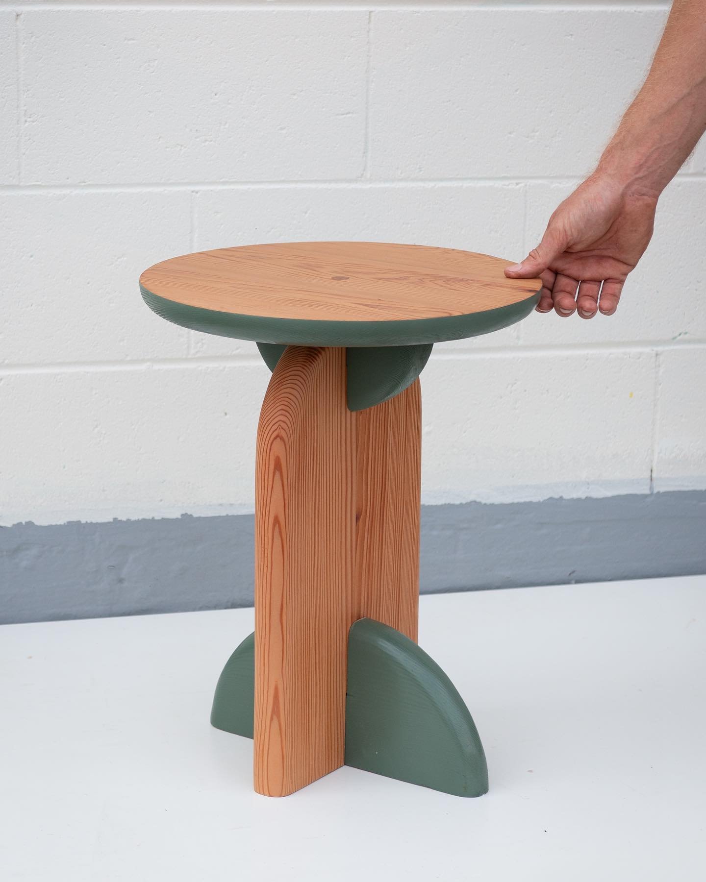 🌵New Side Table 🌵
Also a new workshop cactus! 

A fun side stool idea that I have been wanting to try for a while! Excited to explore some more colour and curves in future projects.

Made from recycled Oregon - 450mm High by 380mm in diameter.

Wou