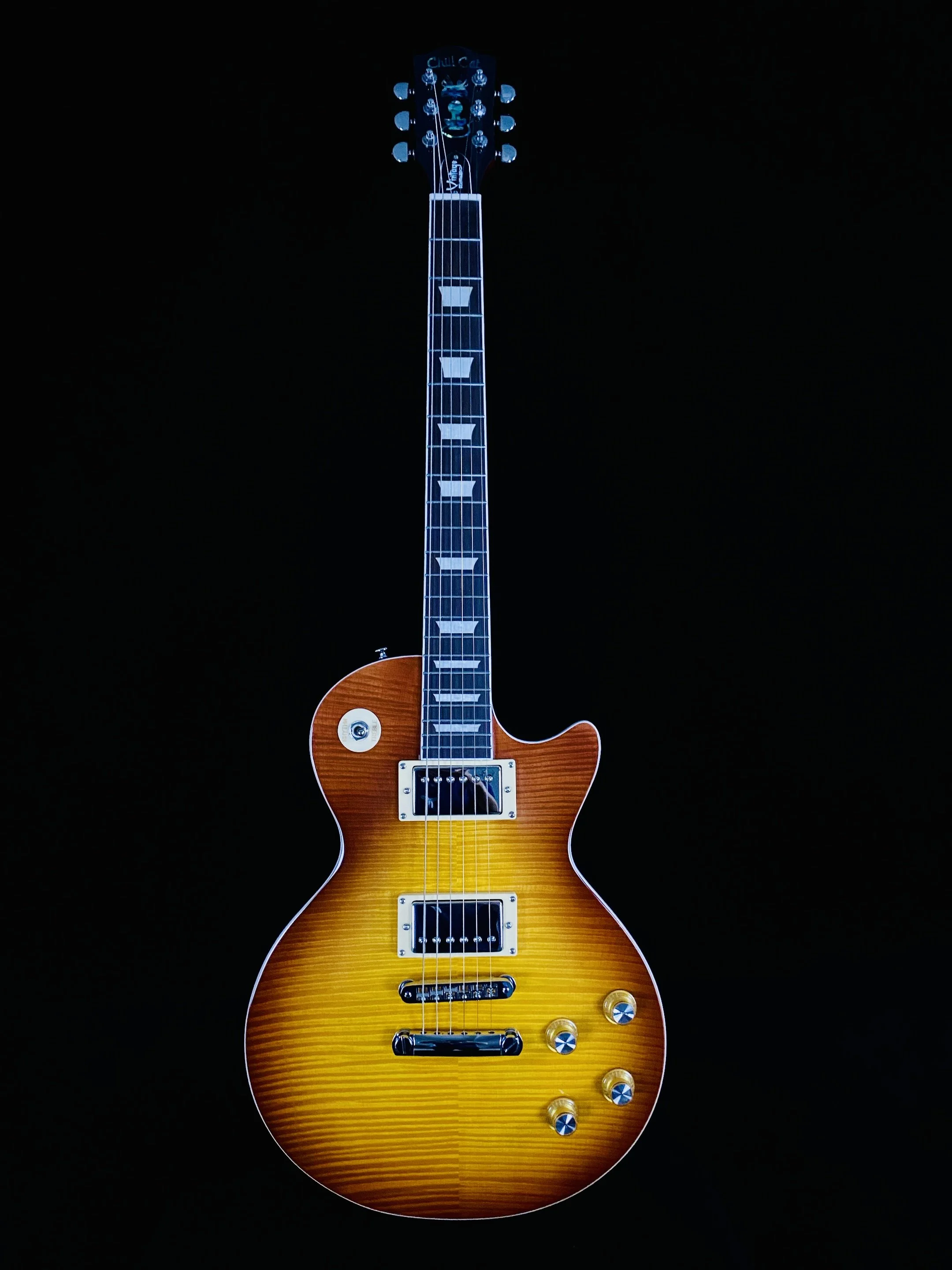 Chill Cat Vintage Standard Honey Burst Electric Guitar