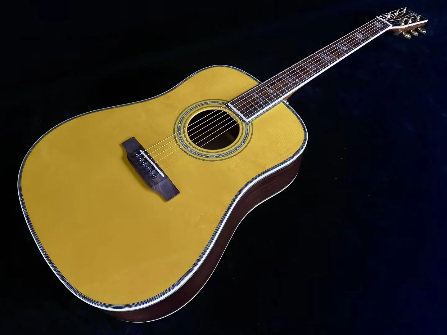 New D45 Vintage Yellow 301 Fishman Pickups Acoustic Guitar