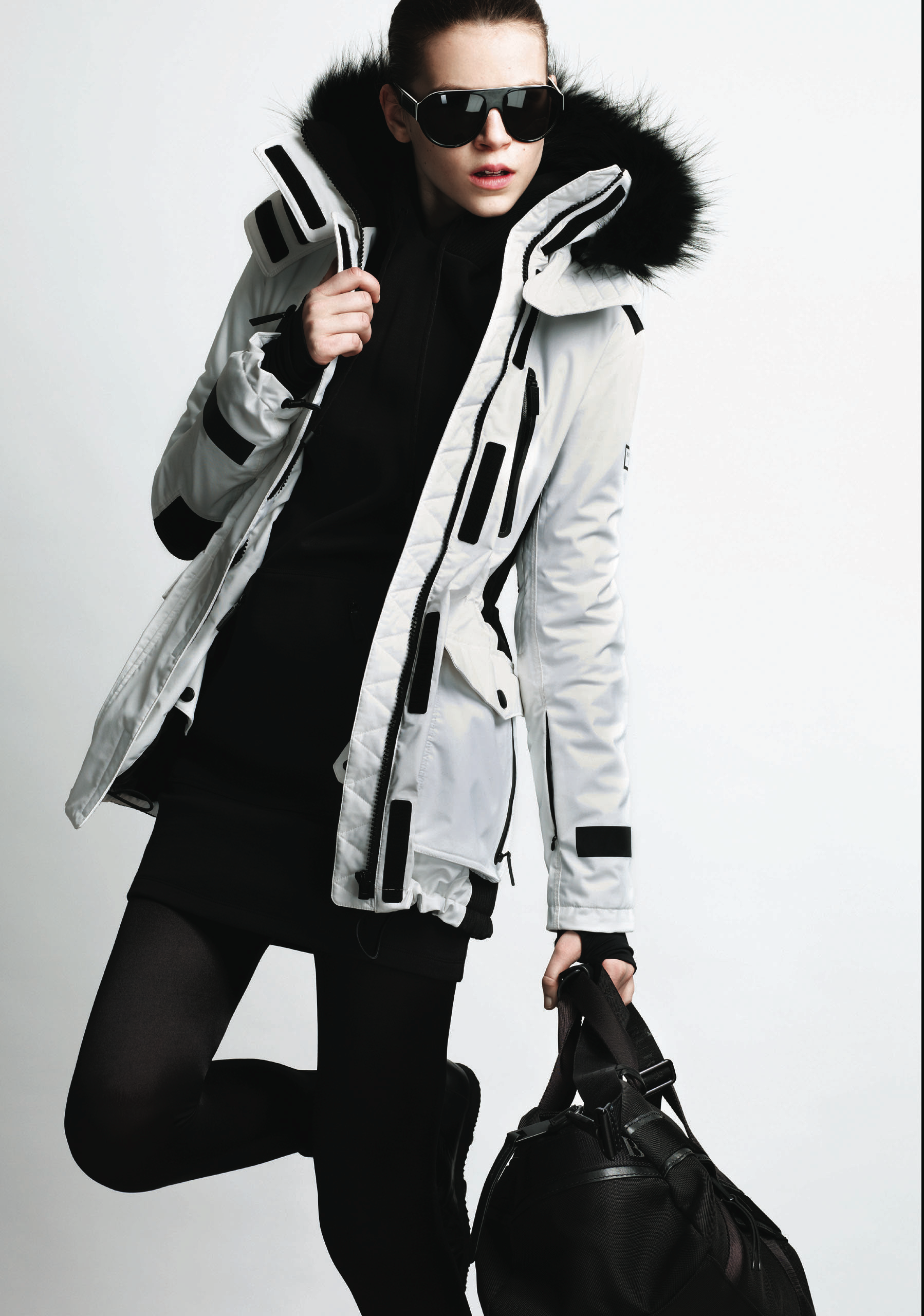 WIN_11_WW_SPORT_LOOKBOOK-3.png