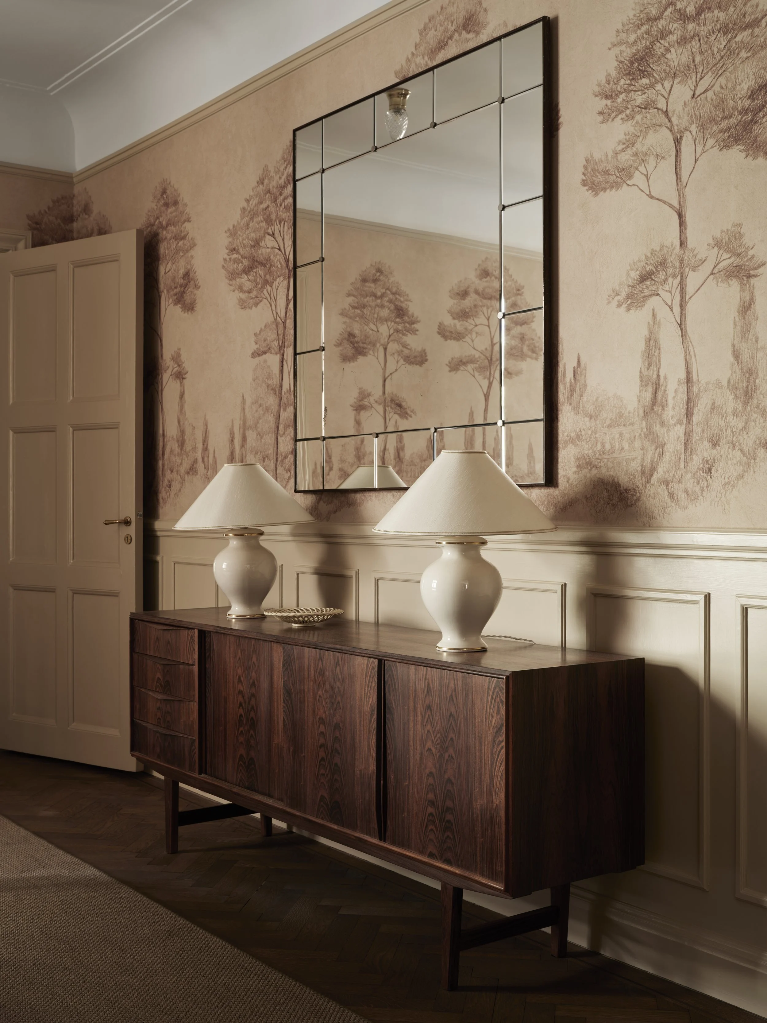 wtp-studios-beltstreet-dining-room-angle.jpg