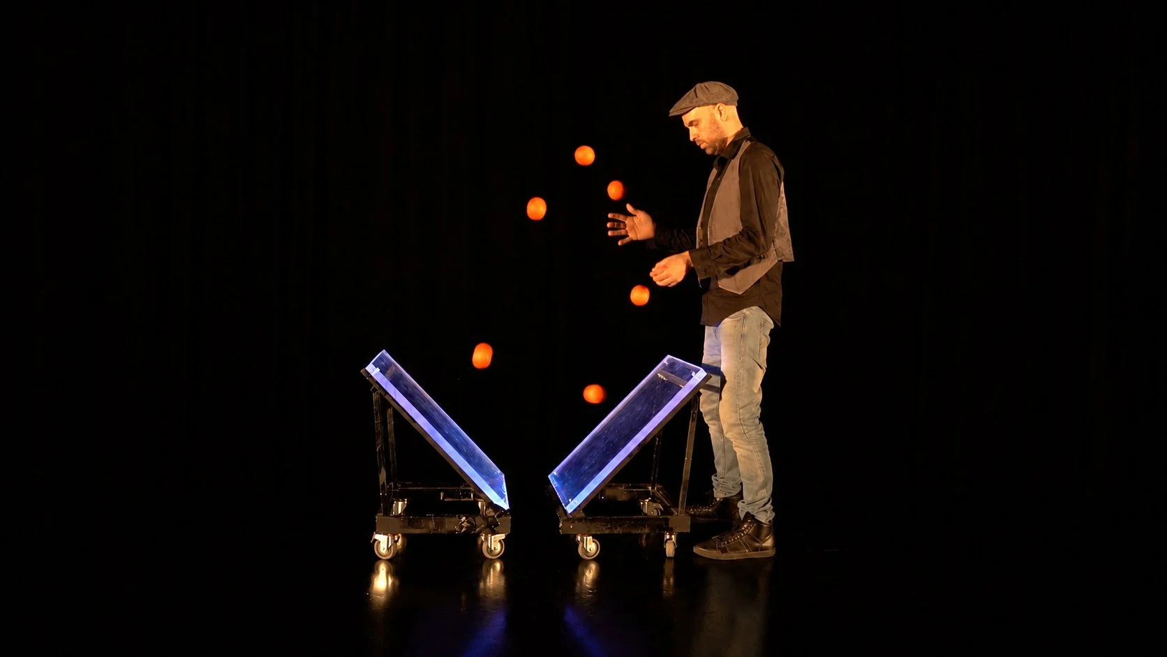 LA LUZ DE LAS DELICIAS