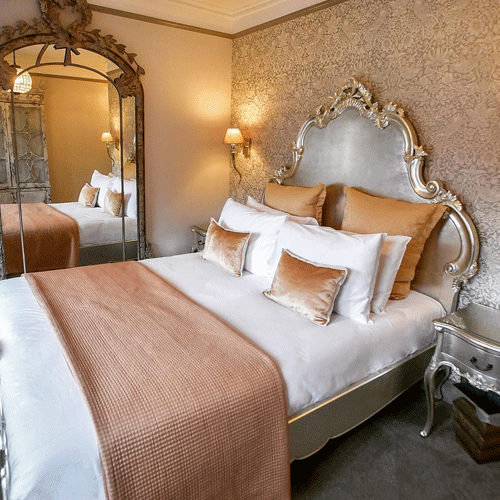 Photo of one of the rooms at the Kingsbury 7 / 8