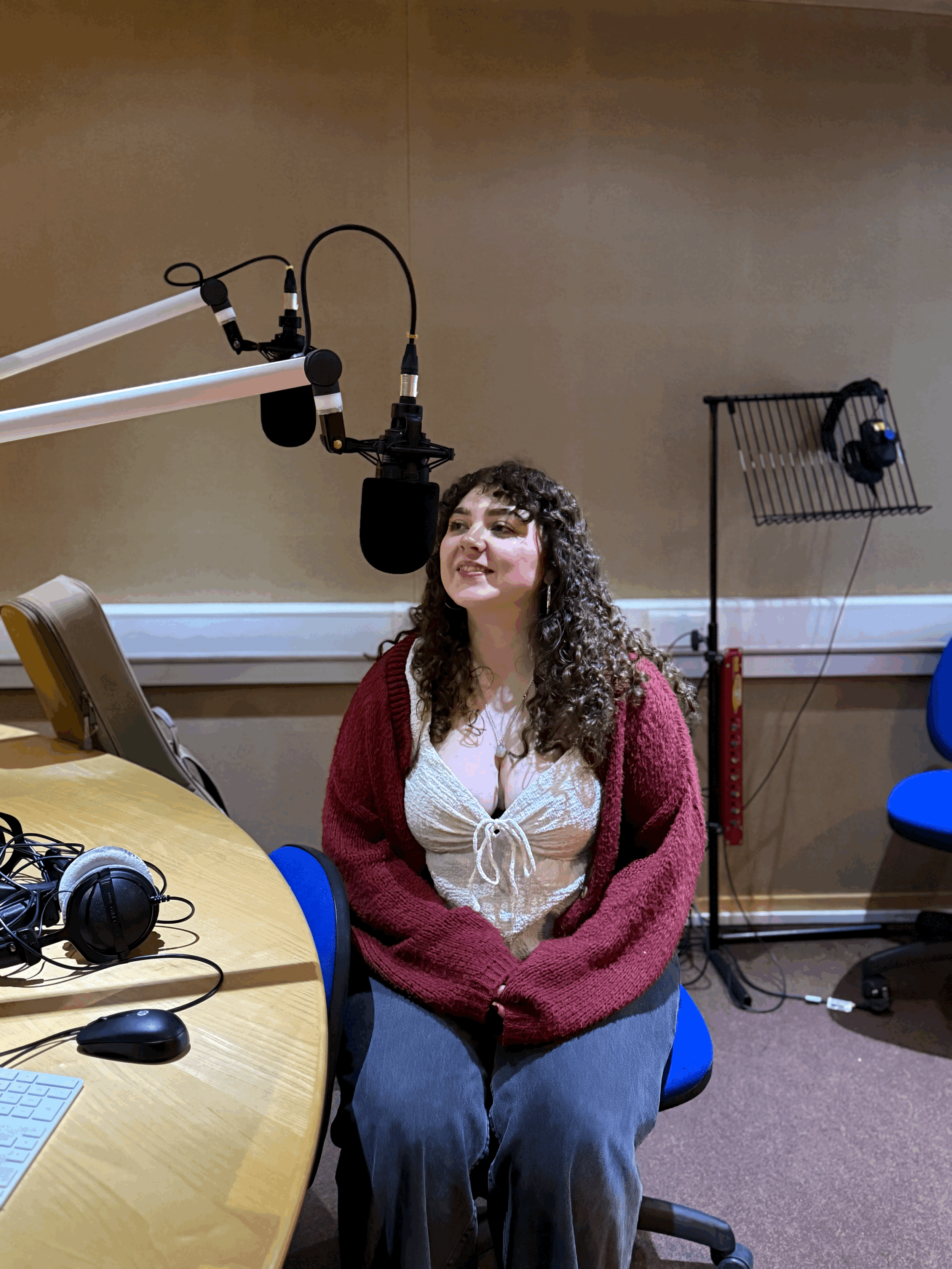 ‘Easy Way Out’ gives Coventry Uni artist Mikki Leah an easy way in