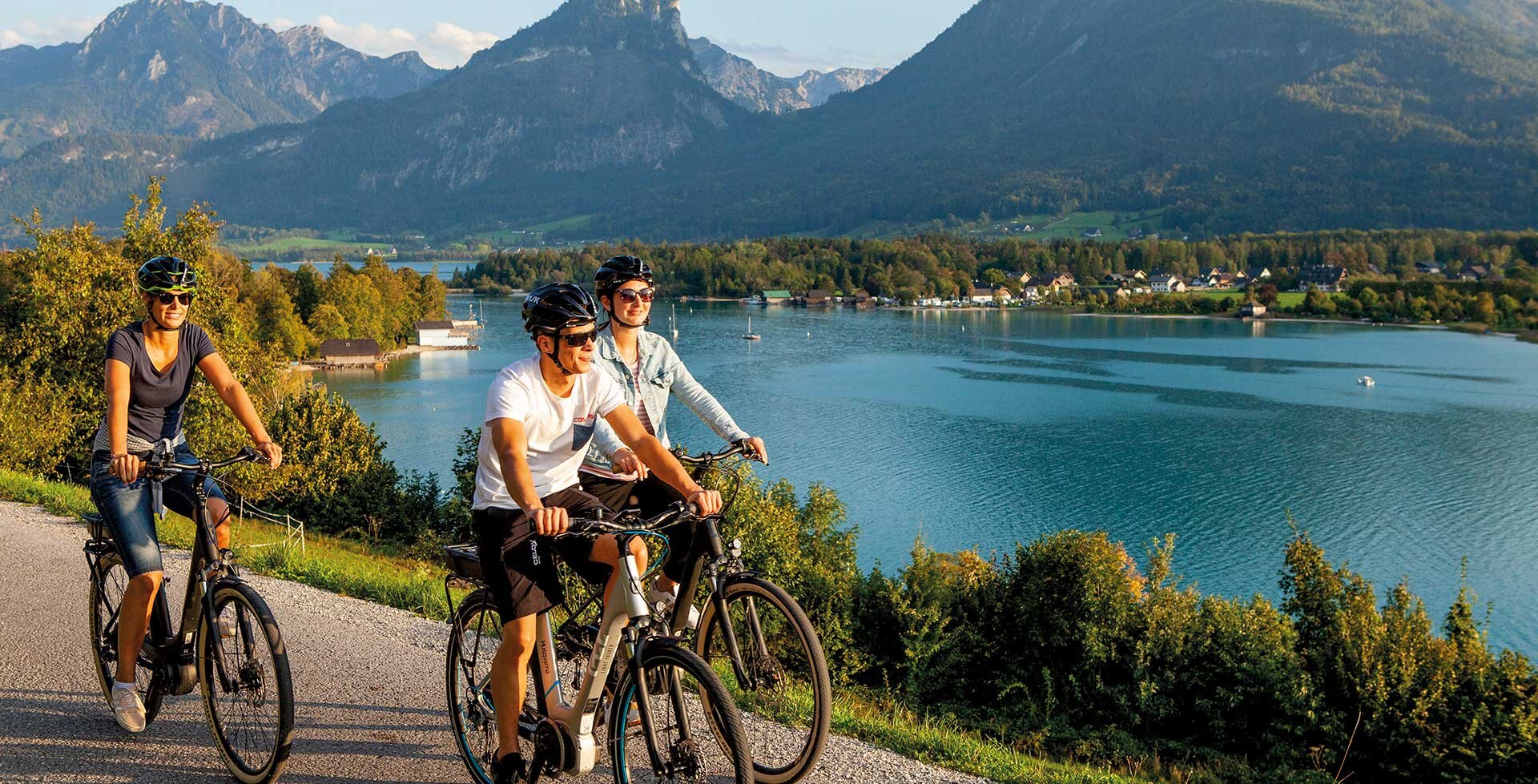 radfahren-am-wolfgangsee.jpg