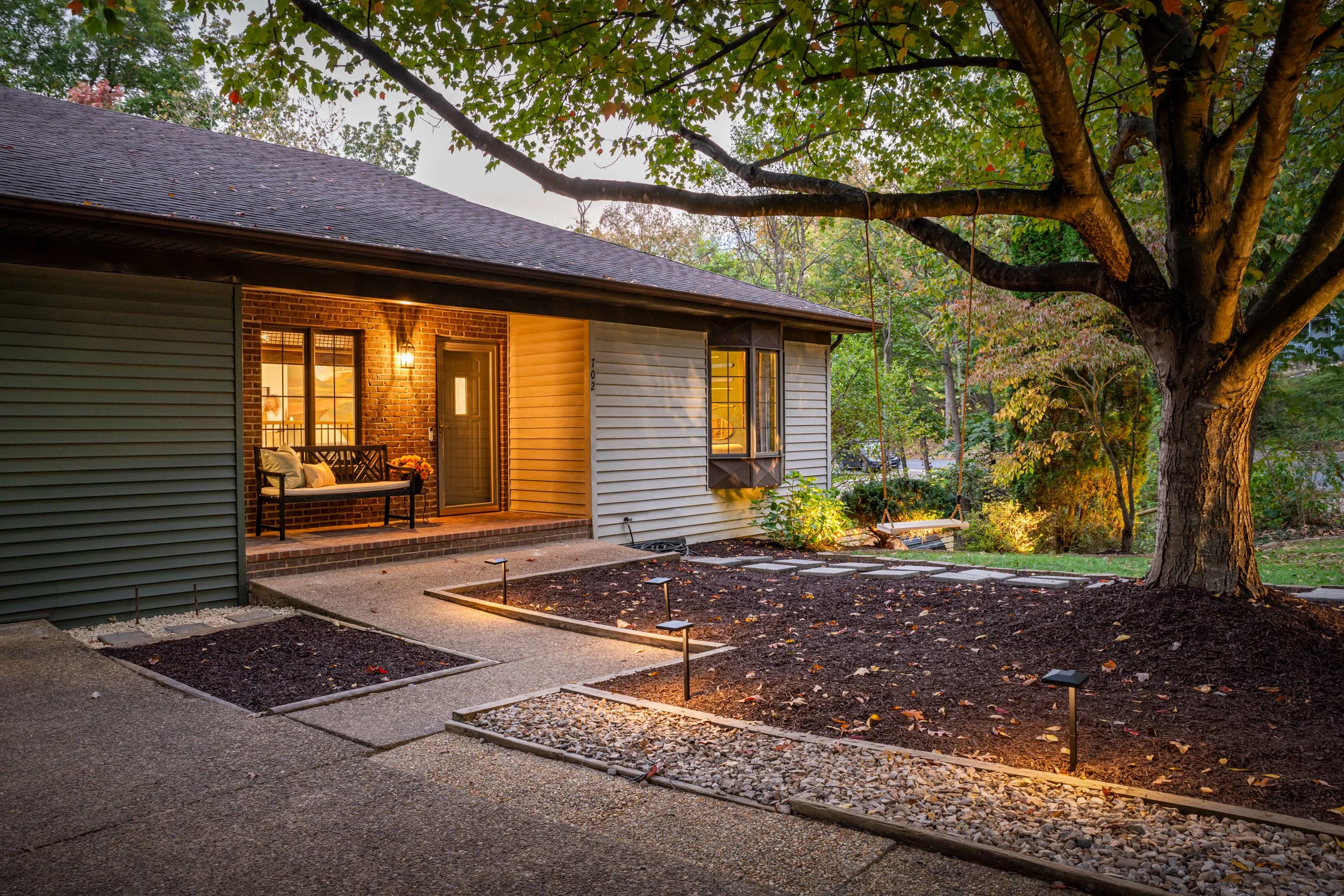 Exteriors - Front Yard-4.jpg