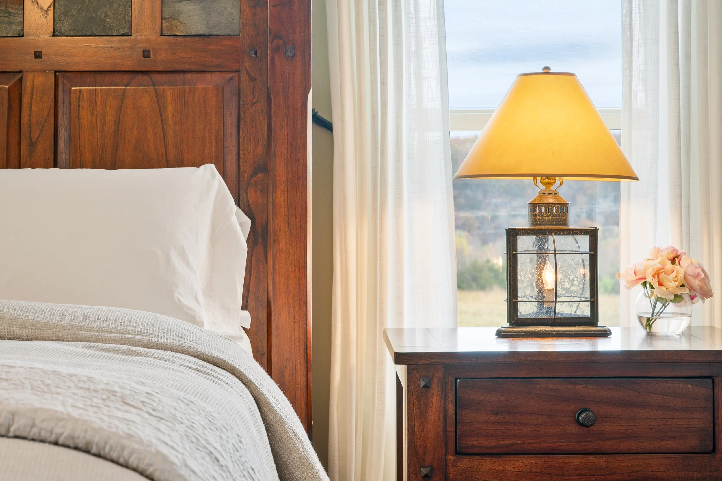 530 James River Road - Interiors-25.jpg