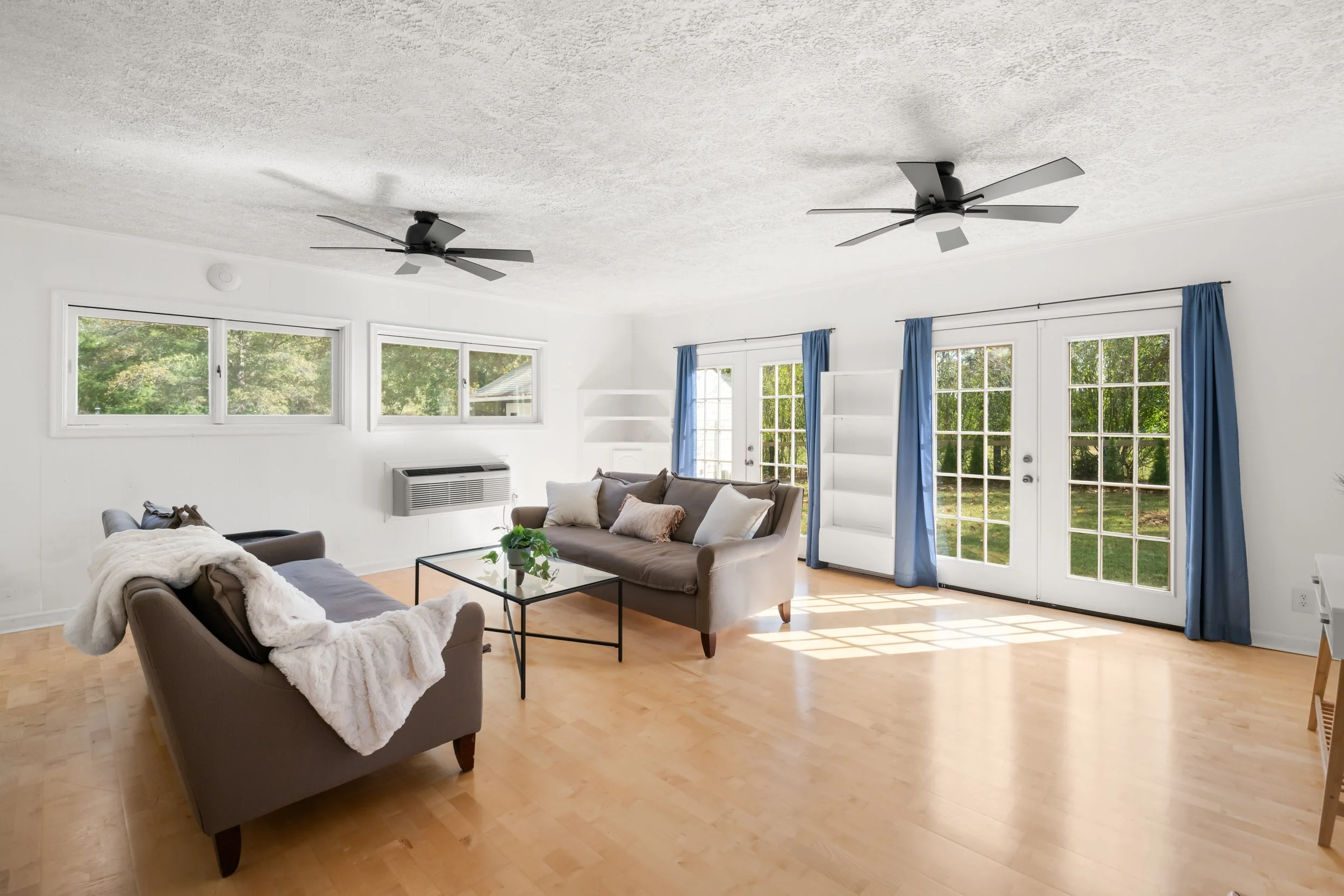 Main House - Sun Room-1.jpg