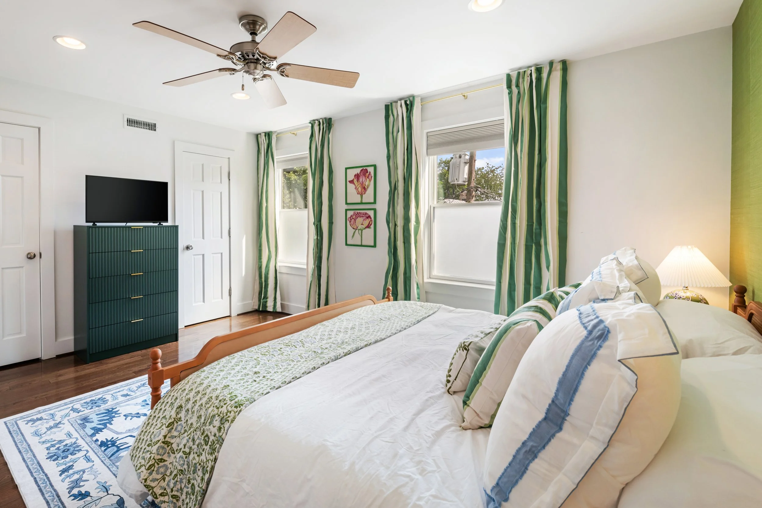 713 Nalle Street - Second Floor-7.jpg