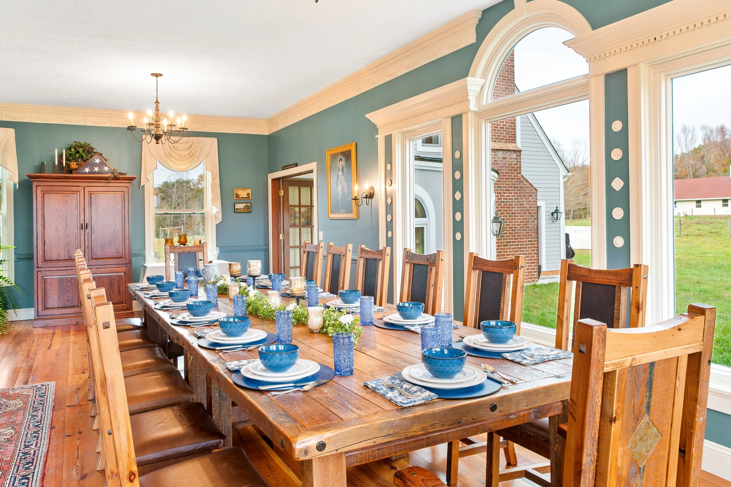 530 James River Road - Interiors-94.jpg