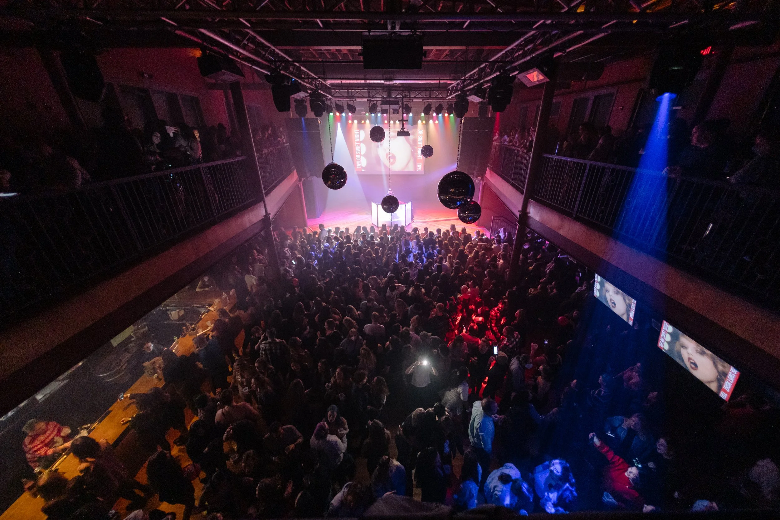 TSWIFT NIGHT  - MULKA-0124.jpg