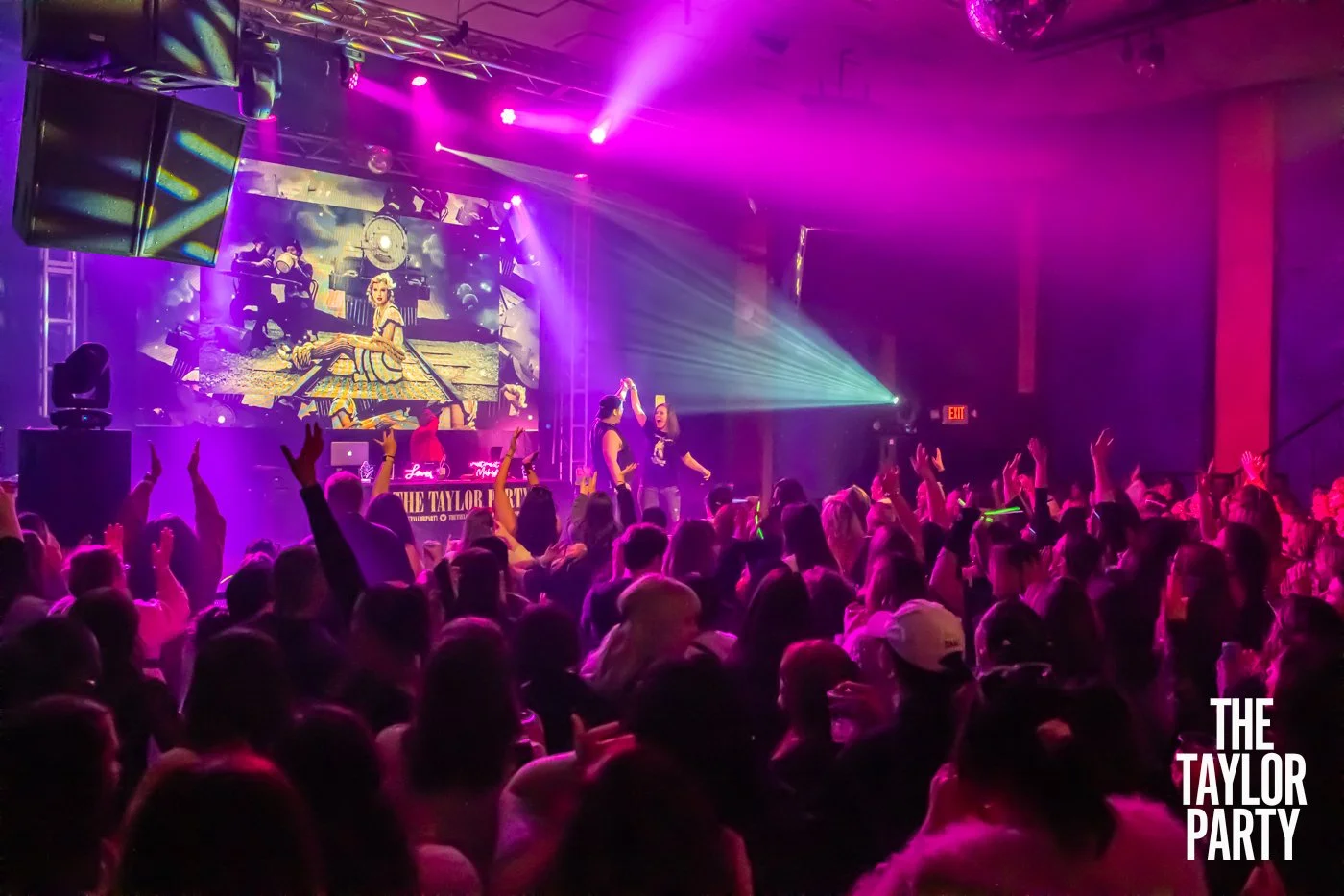 taylor-party-vogue-1-17-2026-5499.jpg