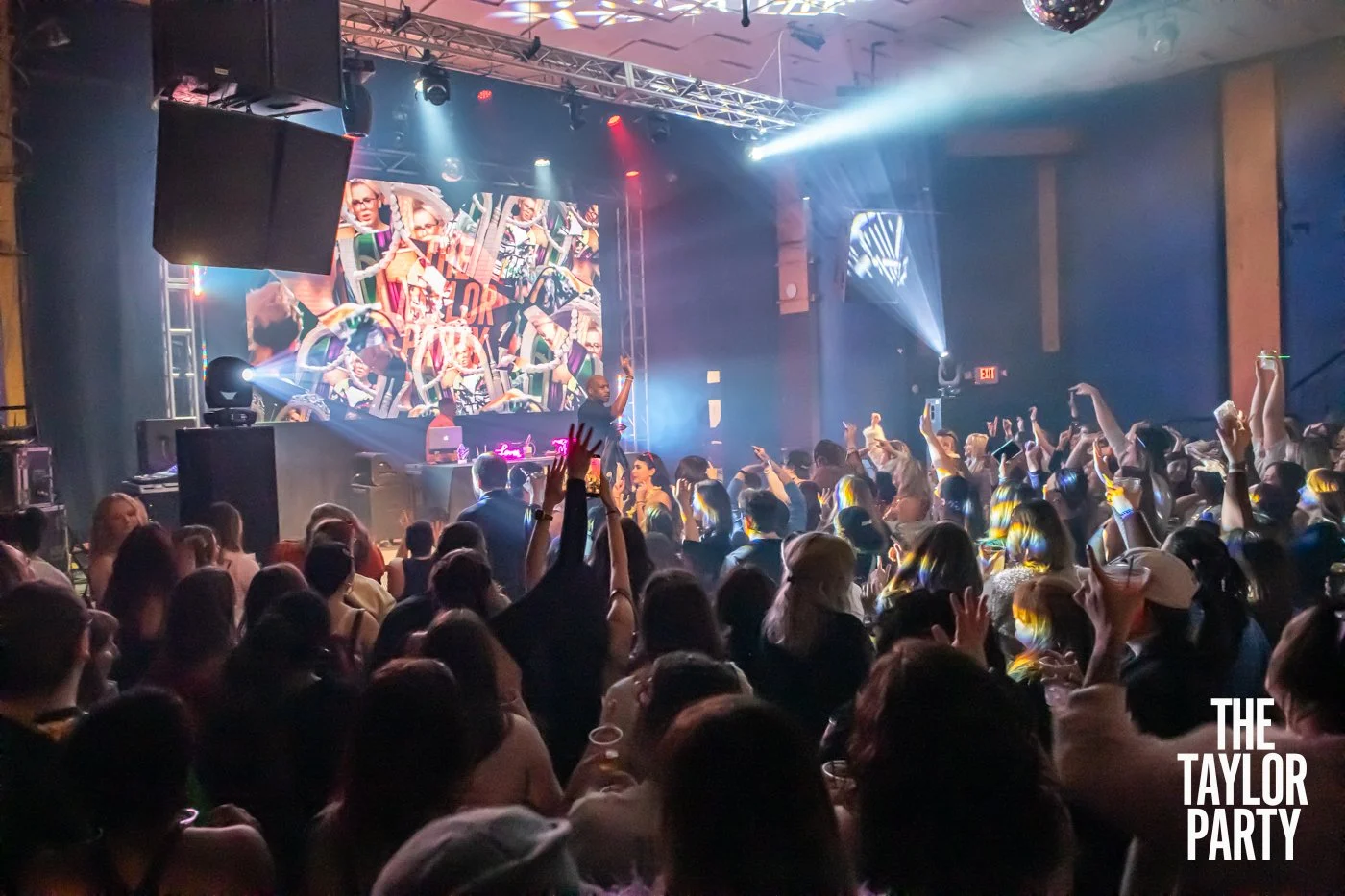 taylor-party-vogue-1-17-2026-5510.jpg