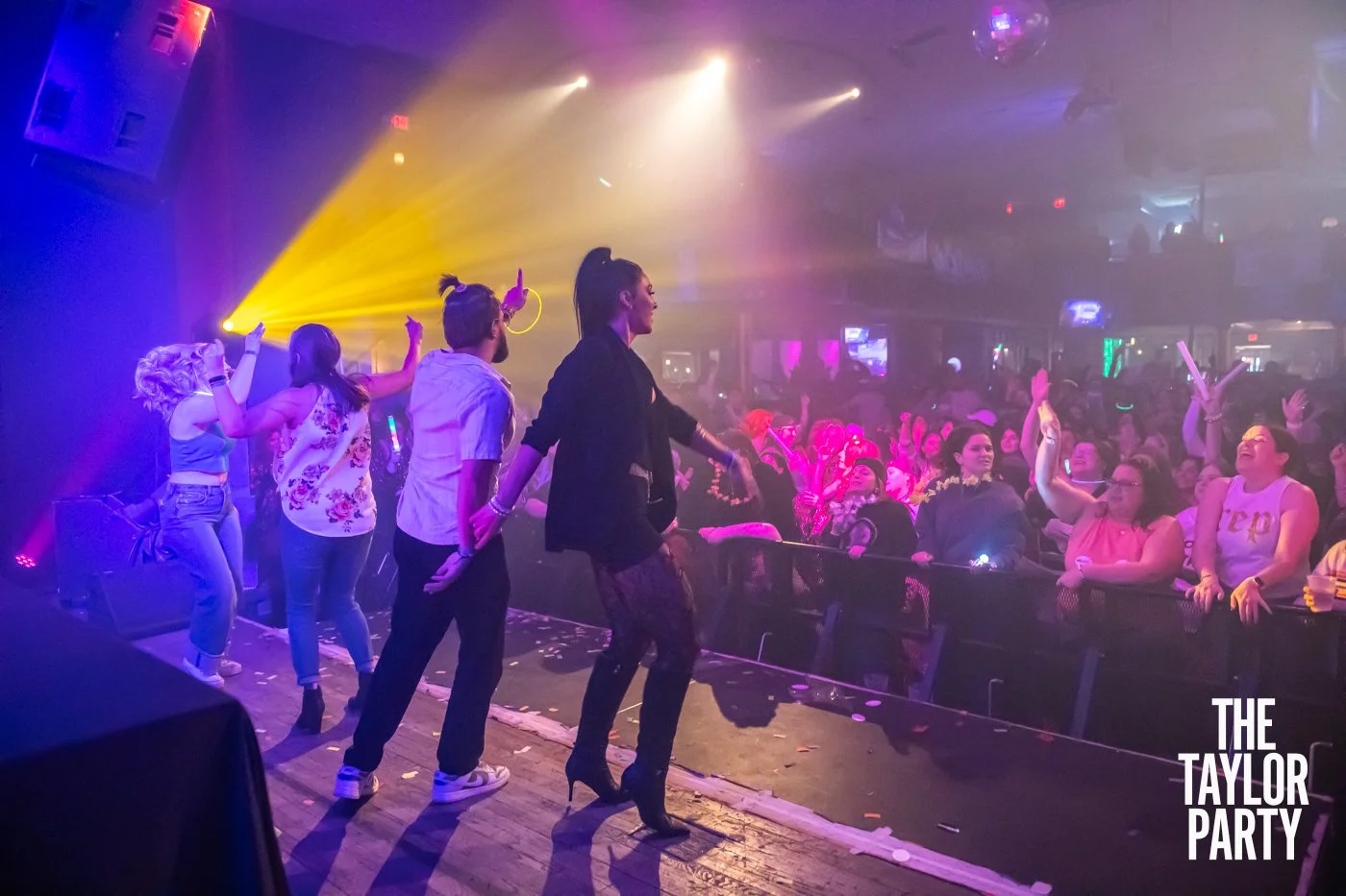 taylor-party-vogue-1-17-2026-5904.jpg