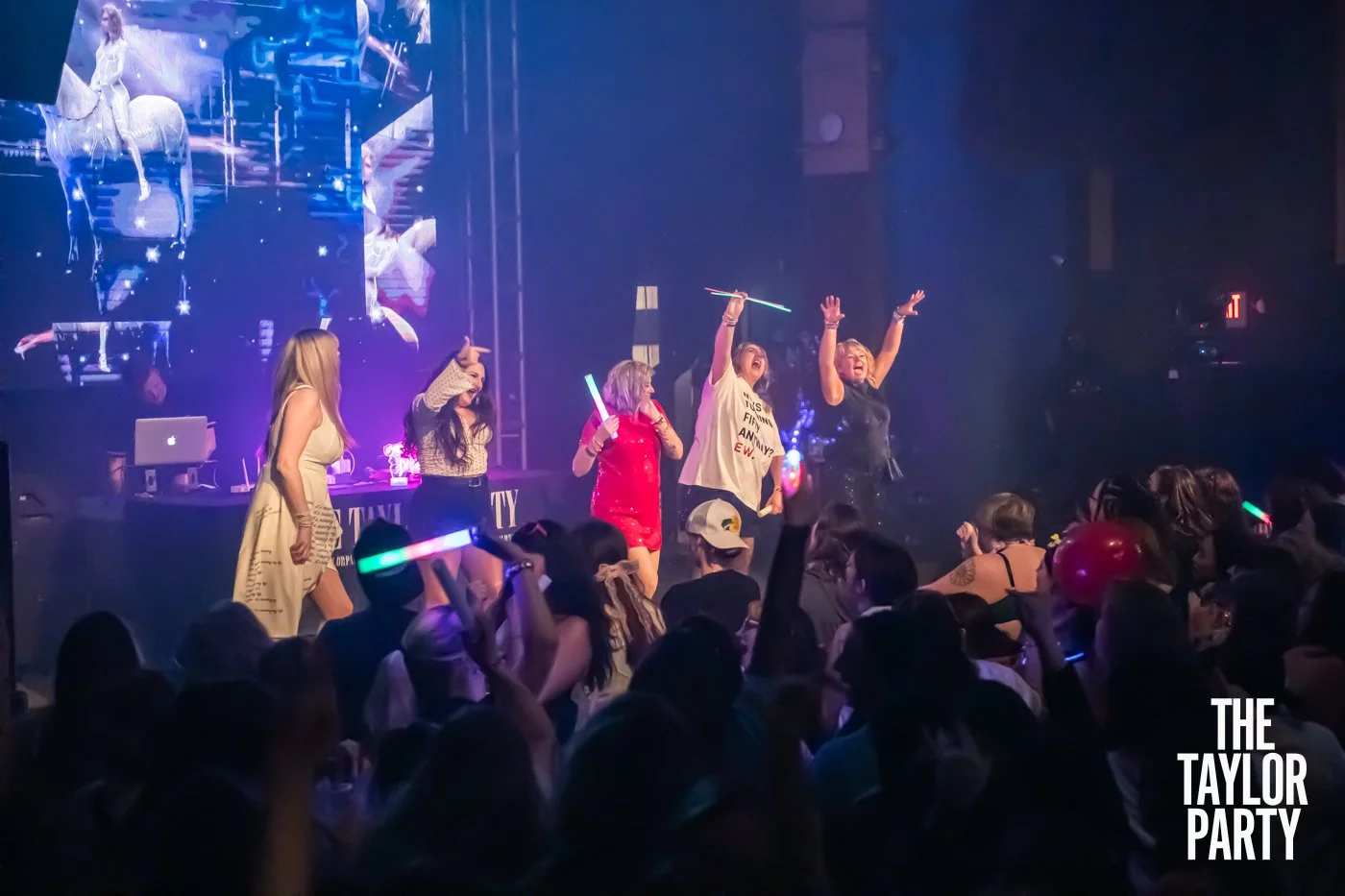 taylor-party-vogue-1-17-2026-5833.jpg