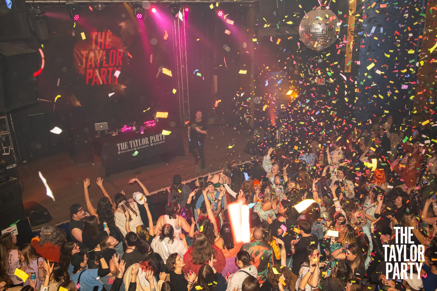 taylor-party-vogue-1-17-2026-5774.jpg