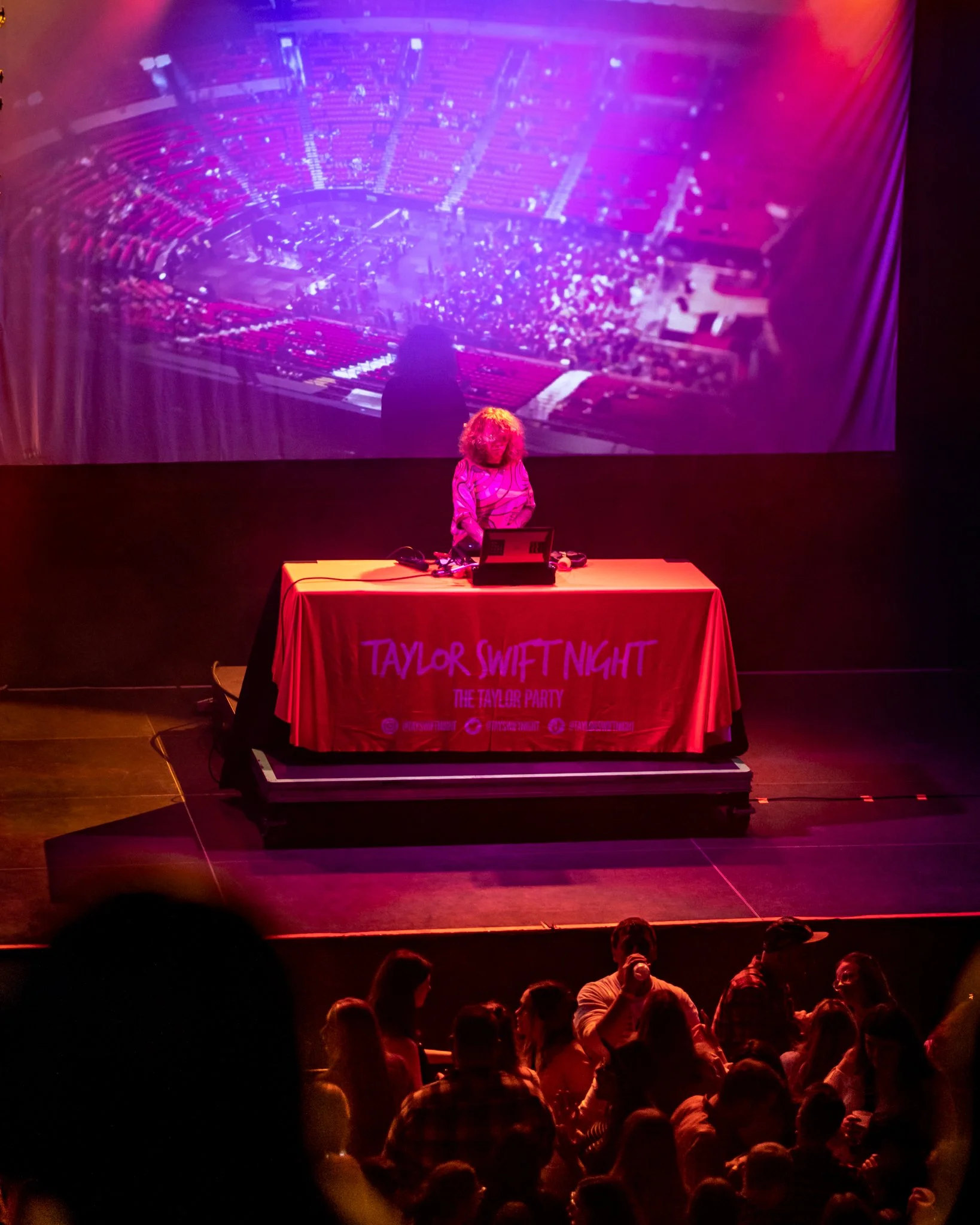 TAY SWIFT DANCE PARTY-0400.jpg