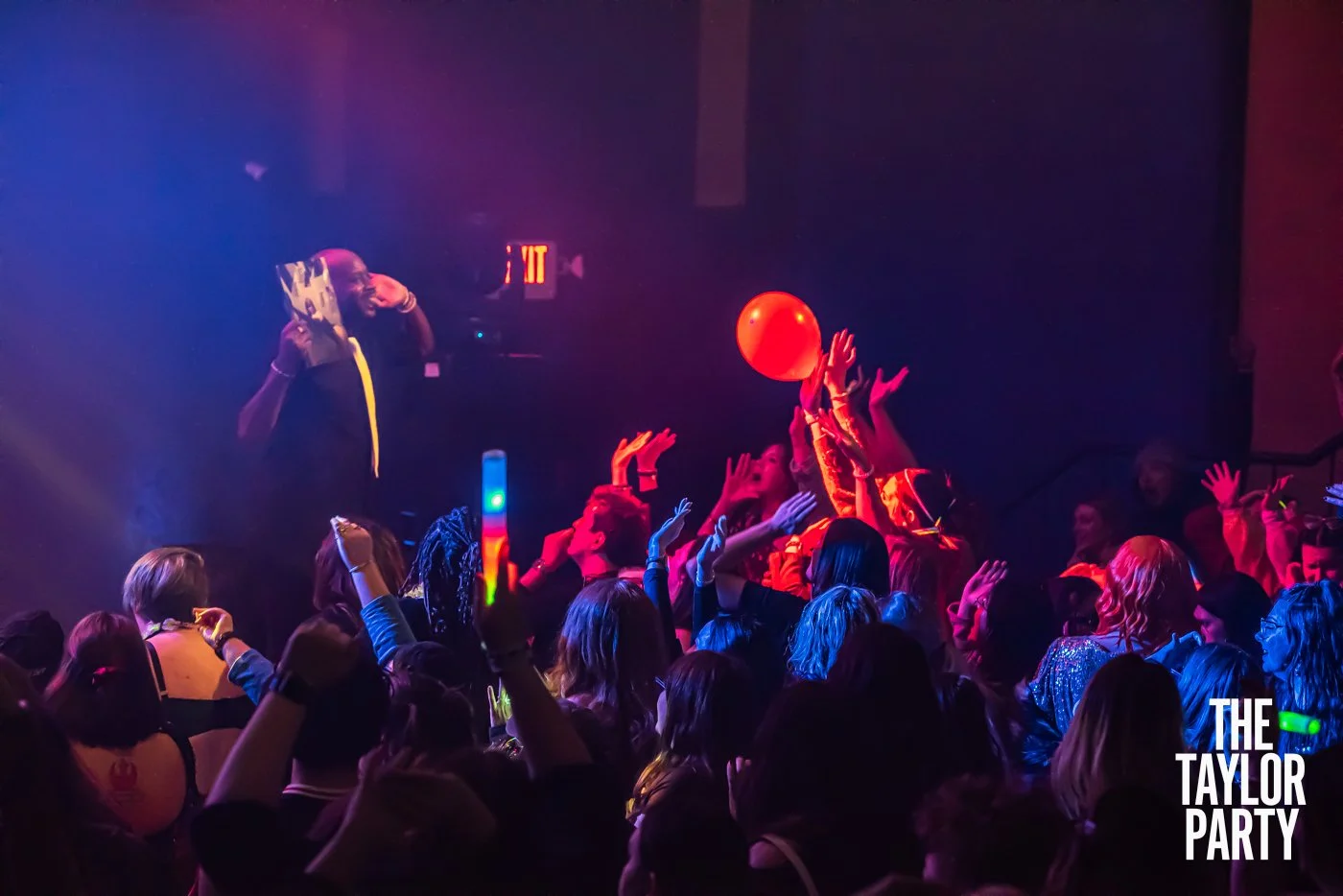 taylor-party-vogue-1-17-2026-4483.jpg