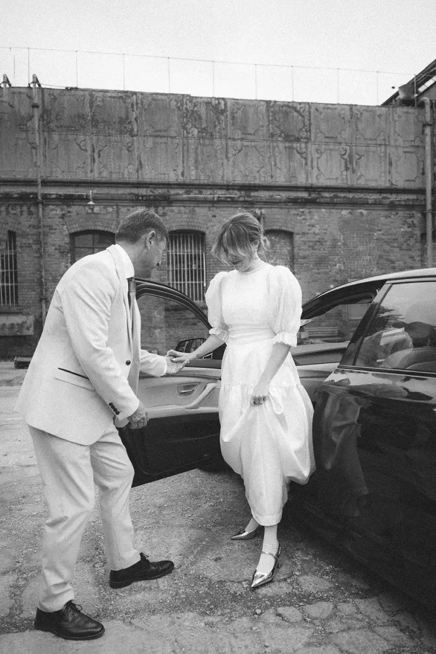 57CCV09673.BW.webp