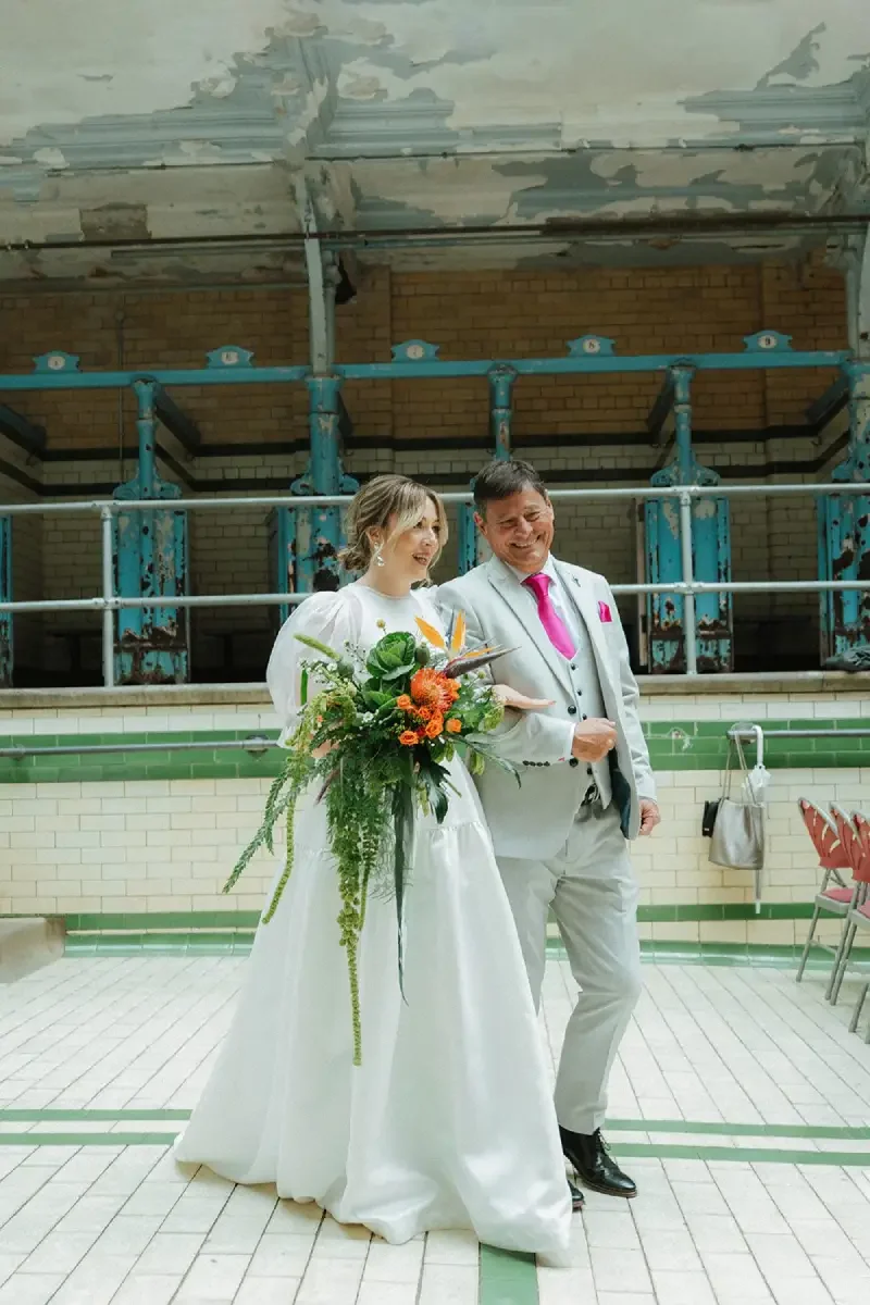 182CCV00030.webp