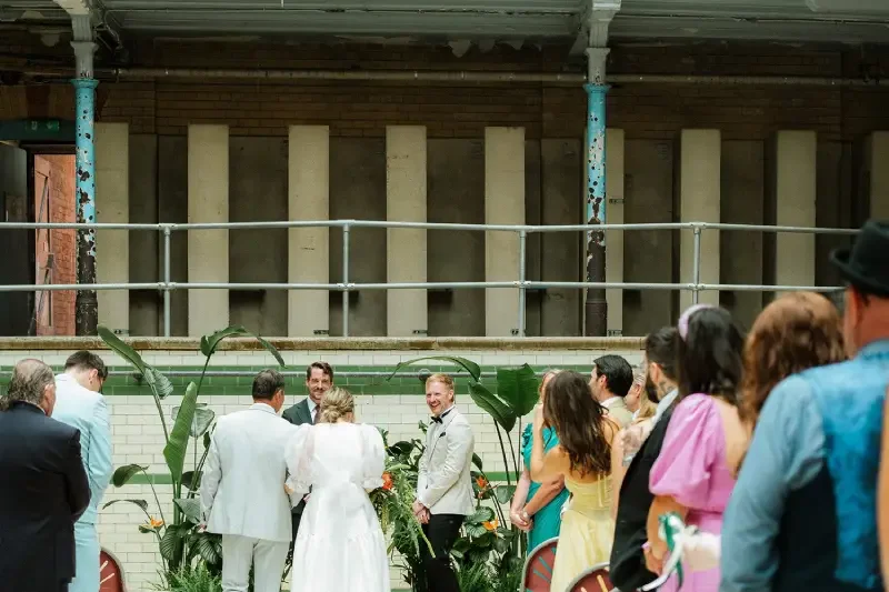 189CCV00045.webp