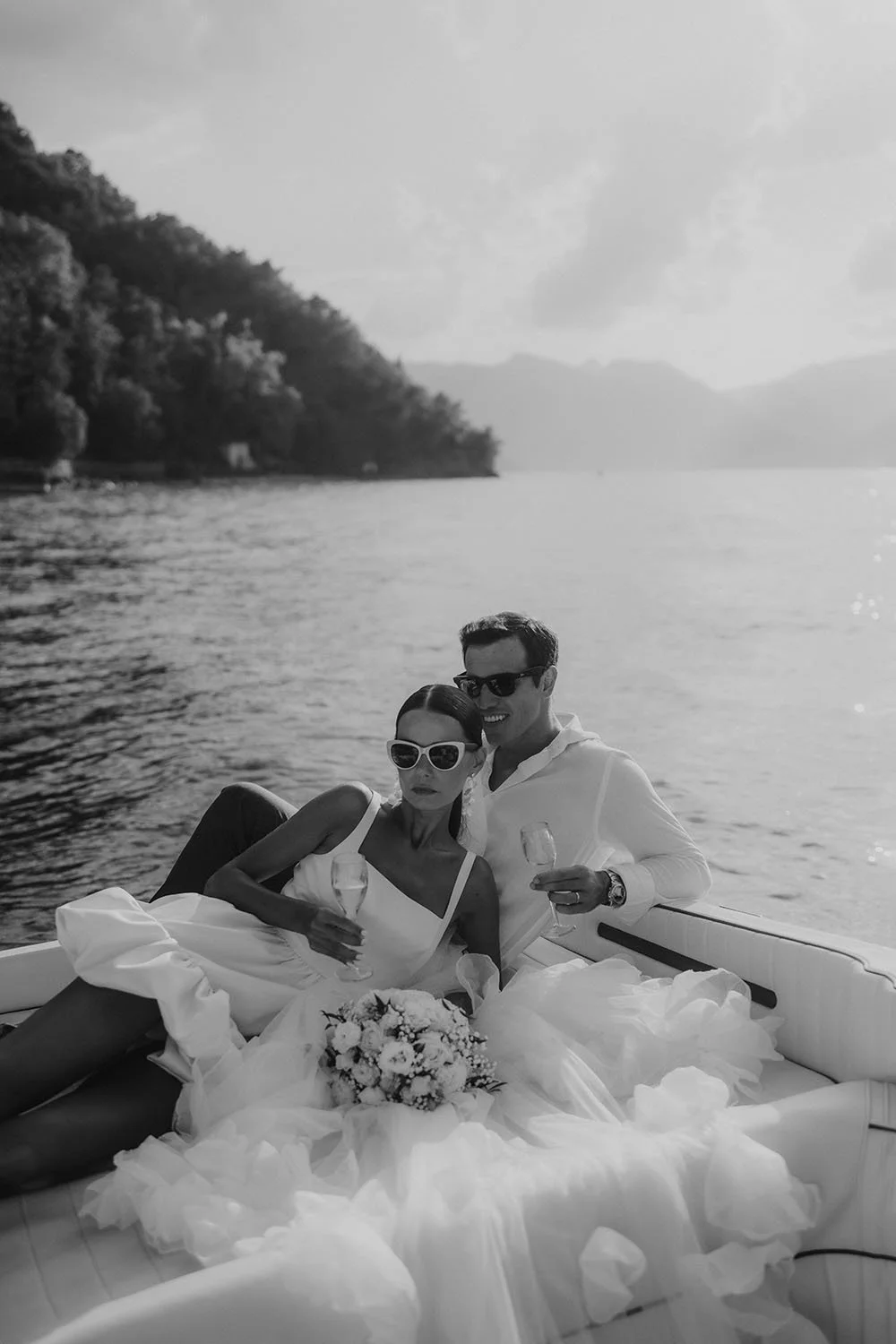 Couple portrait on a boat for Natalia & Alberto