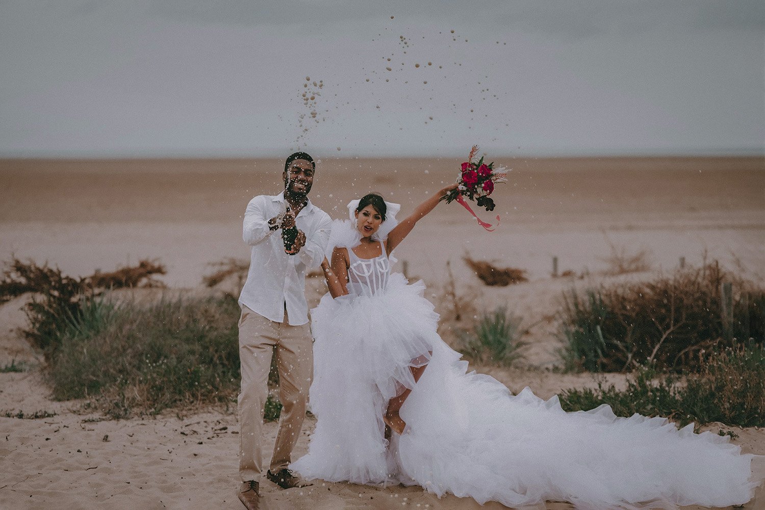 28 Genius Wedding Photography Ideas