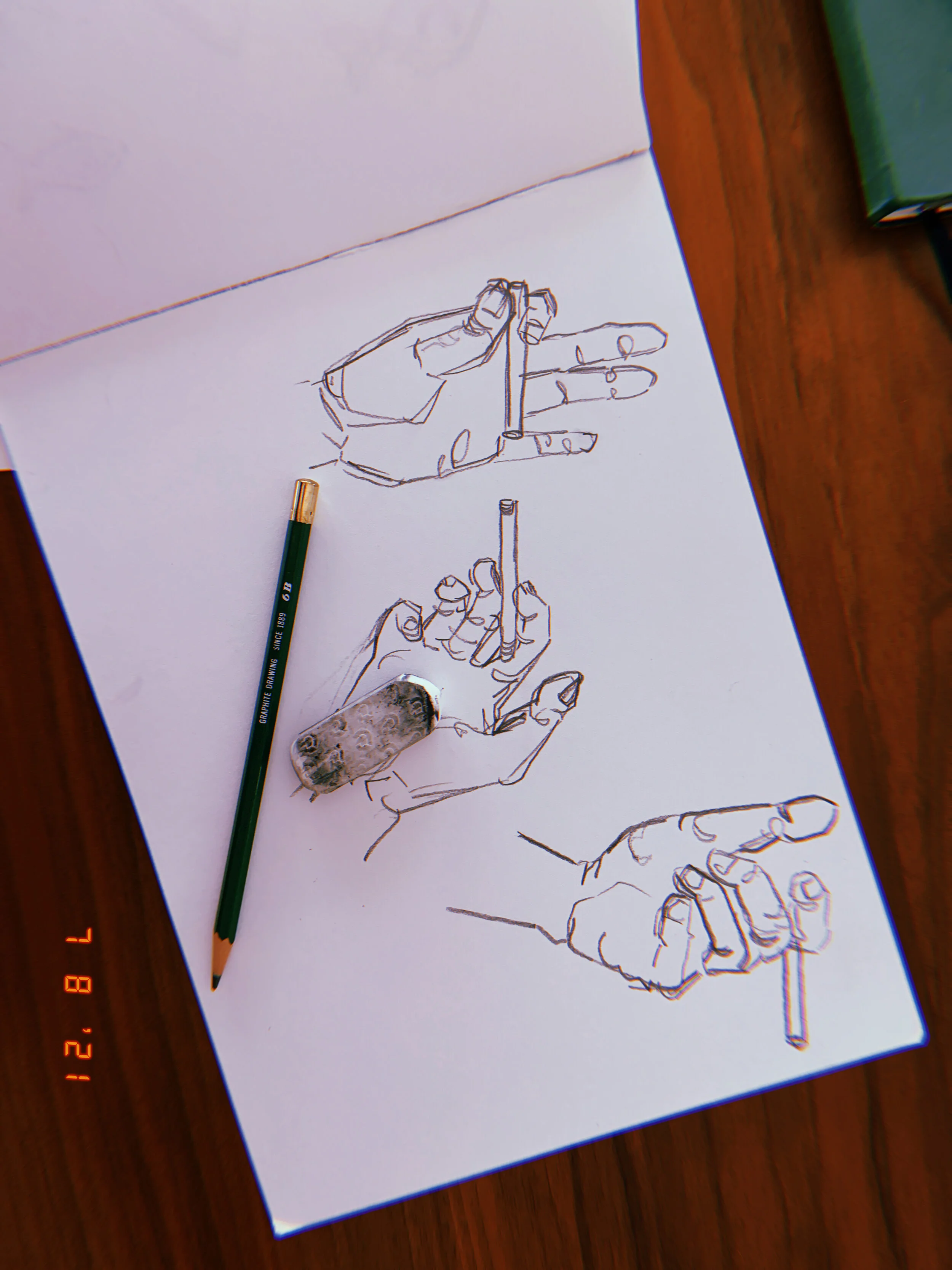 three cigs hands.JPG