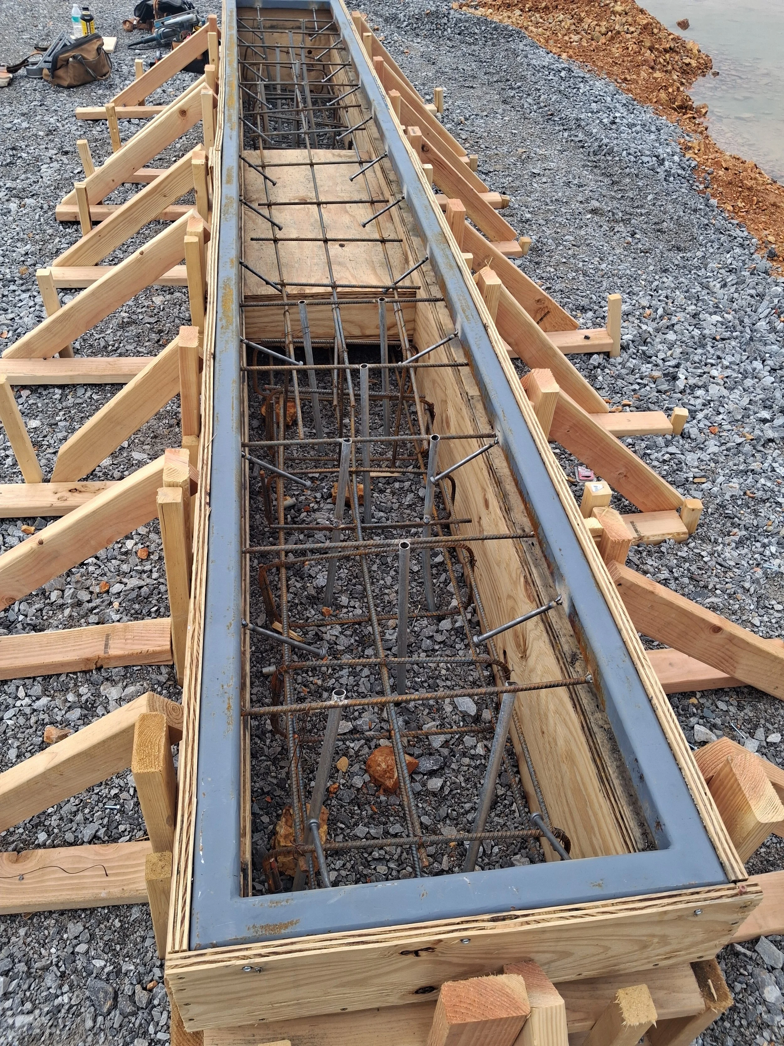 ledge form w rebar coping.jpg