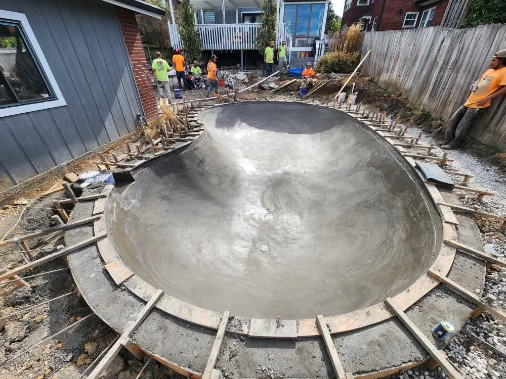 Pool poured wforms diff angle.JPG