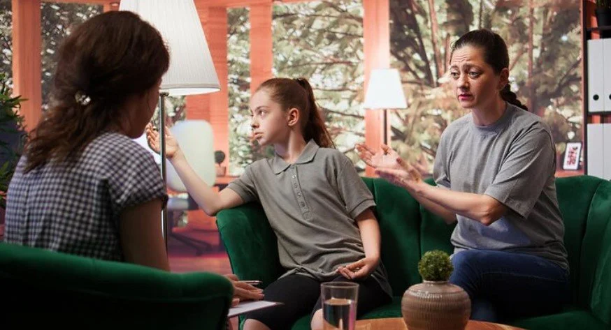 Transitioning from Teen to Adult: How ADHD Coaching Supports Young Adults