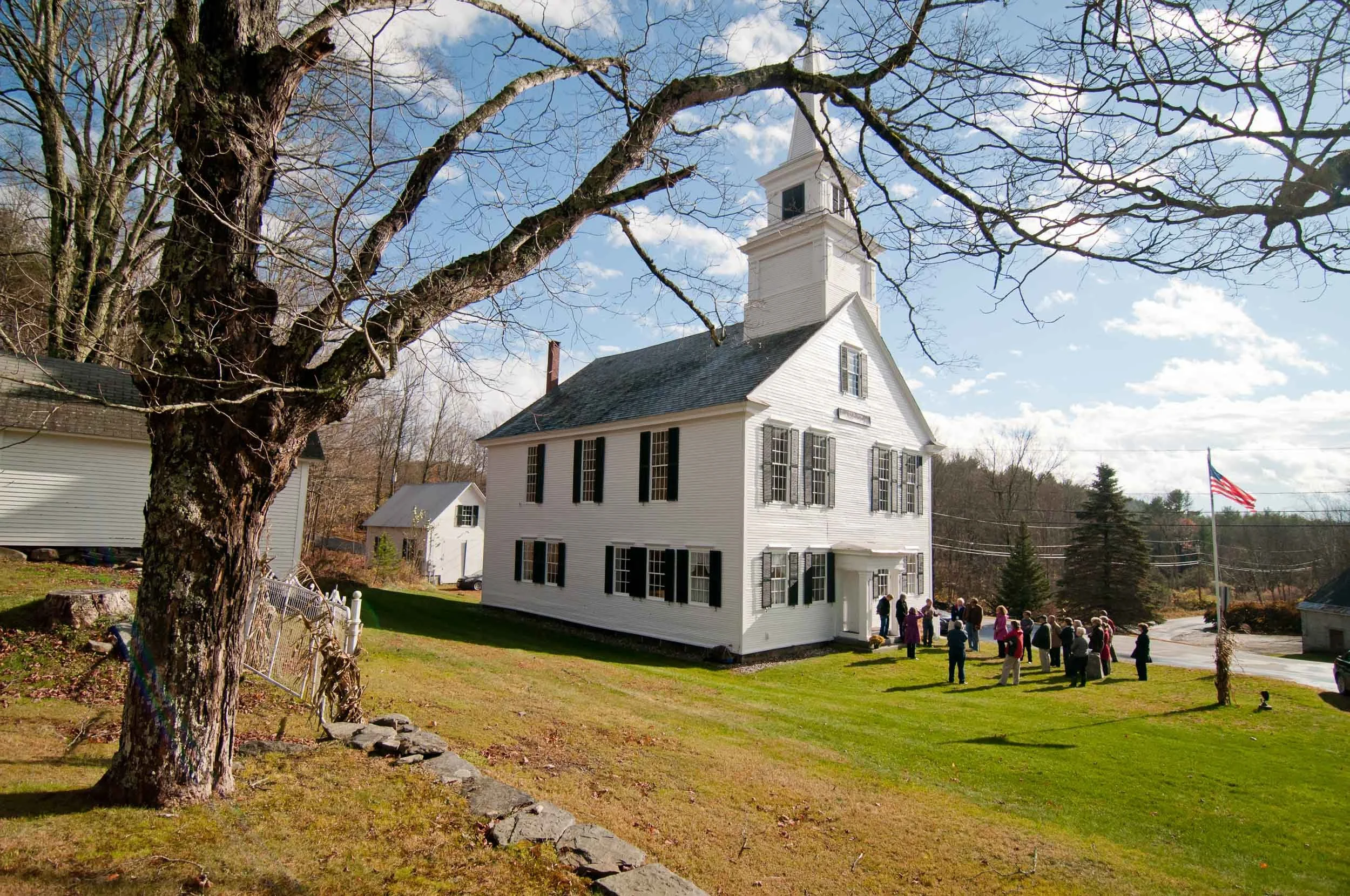 Claremont_Group in front of Meetinghouse_SB.jpg