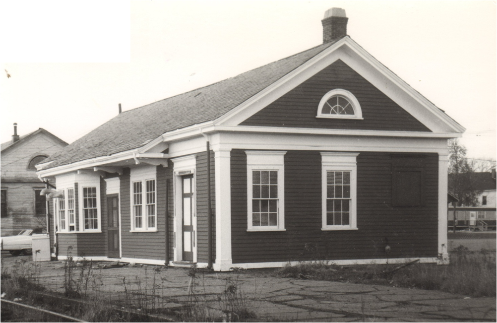  Canaan's new depot and freight shed (background).&nbsp;Courtesy Canaan Historical Society. 