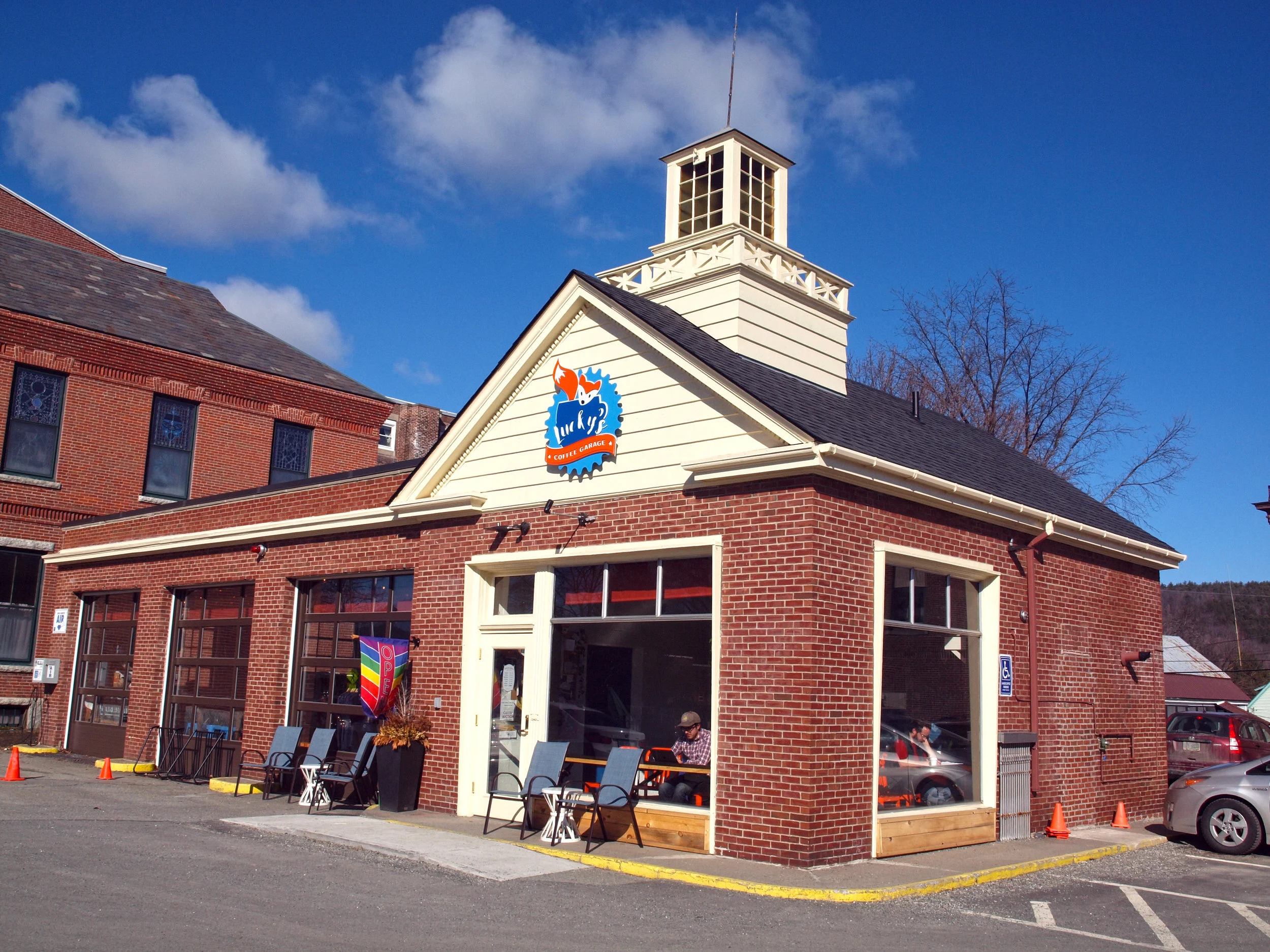 2018 Preservation Achievement Award: Lucky's Coffee Garage, Lebanon