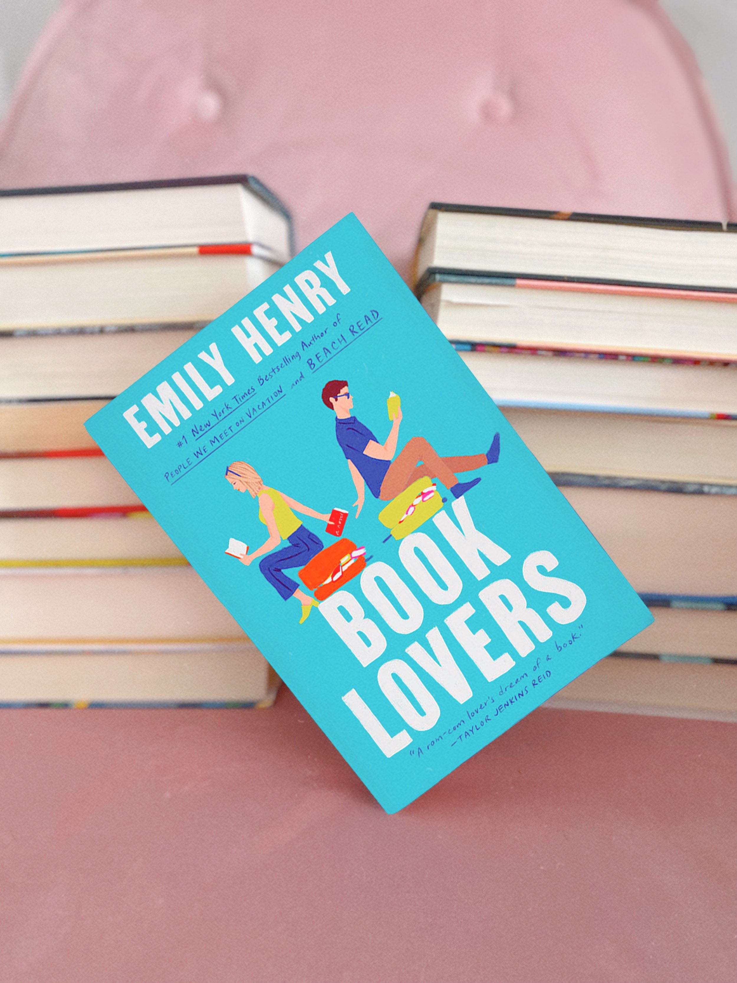 Book Review: 'Book Lovers' by Emily Henry — What Is Quinn Reading?