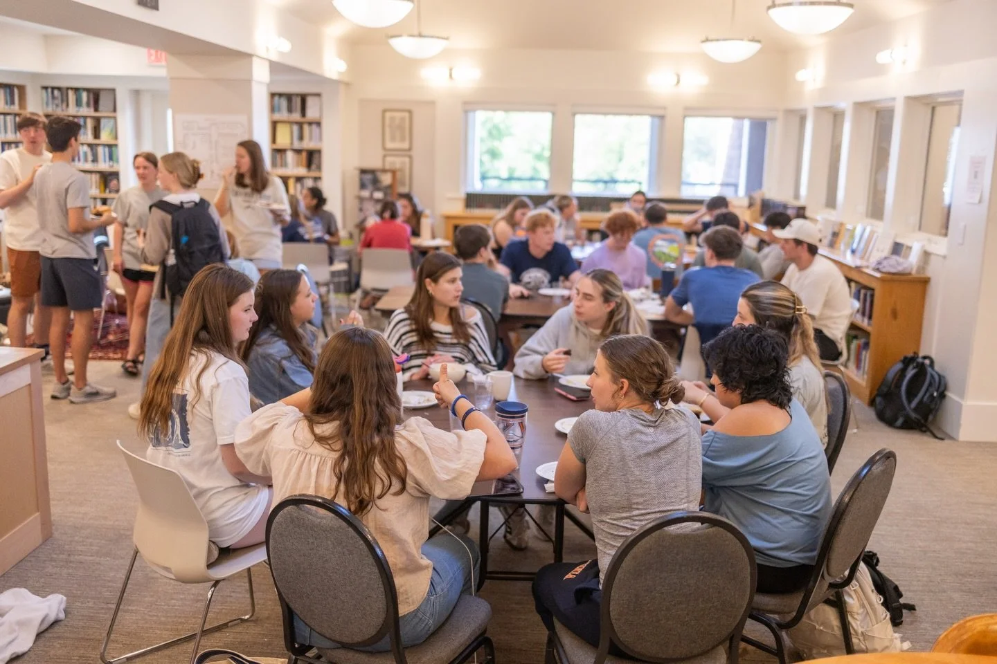 Studying 🤝 Snacking 

While we may be snacking for two or so hours each day during exams, students are filling the building the other 22 hours of the day (or night) studying hard. 📚 
DM us for the door code is you need a place to lock in! 

#studuv