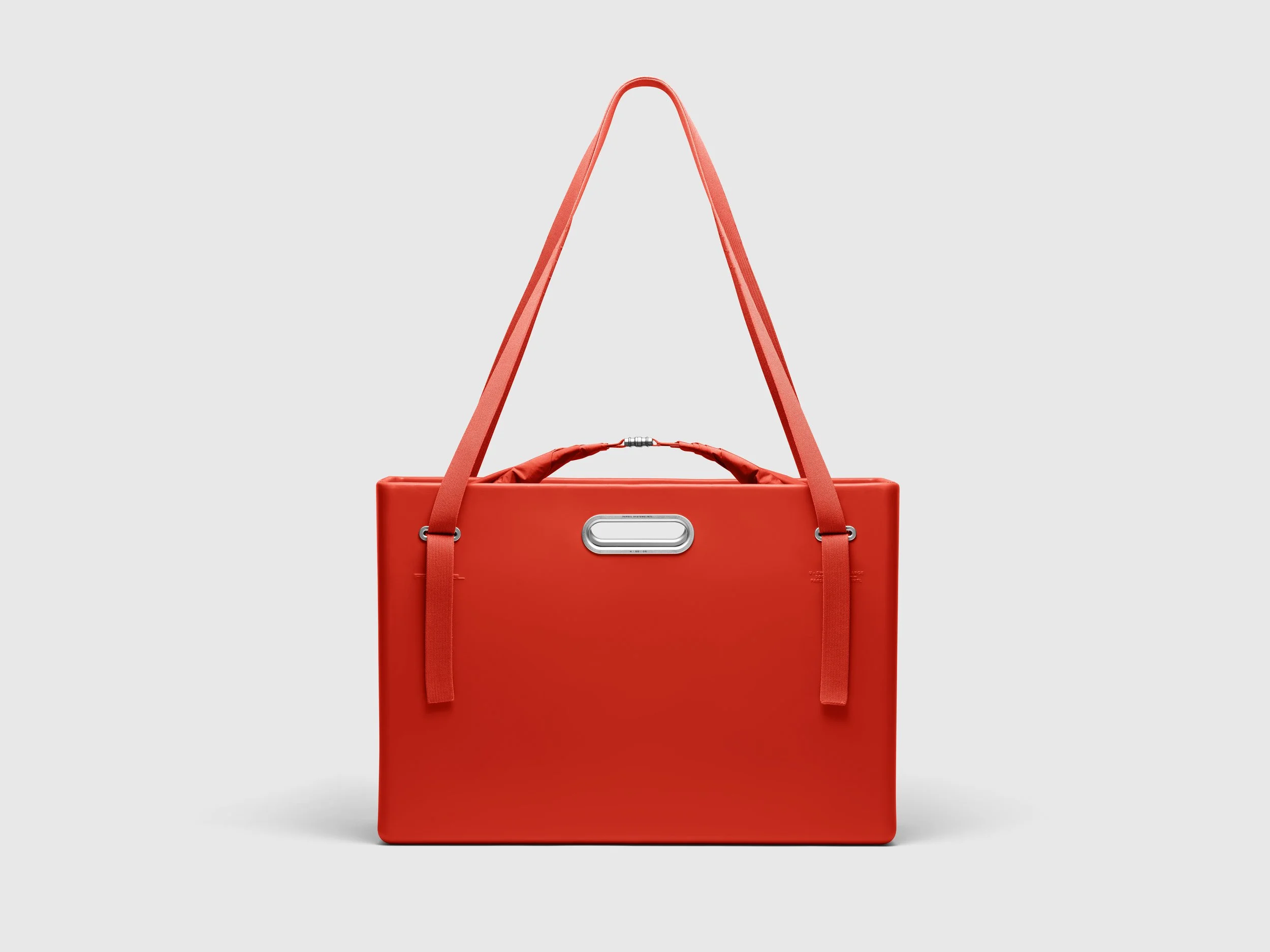 25039_XL_Priority_front_01_150dpi.jpg