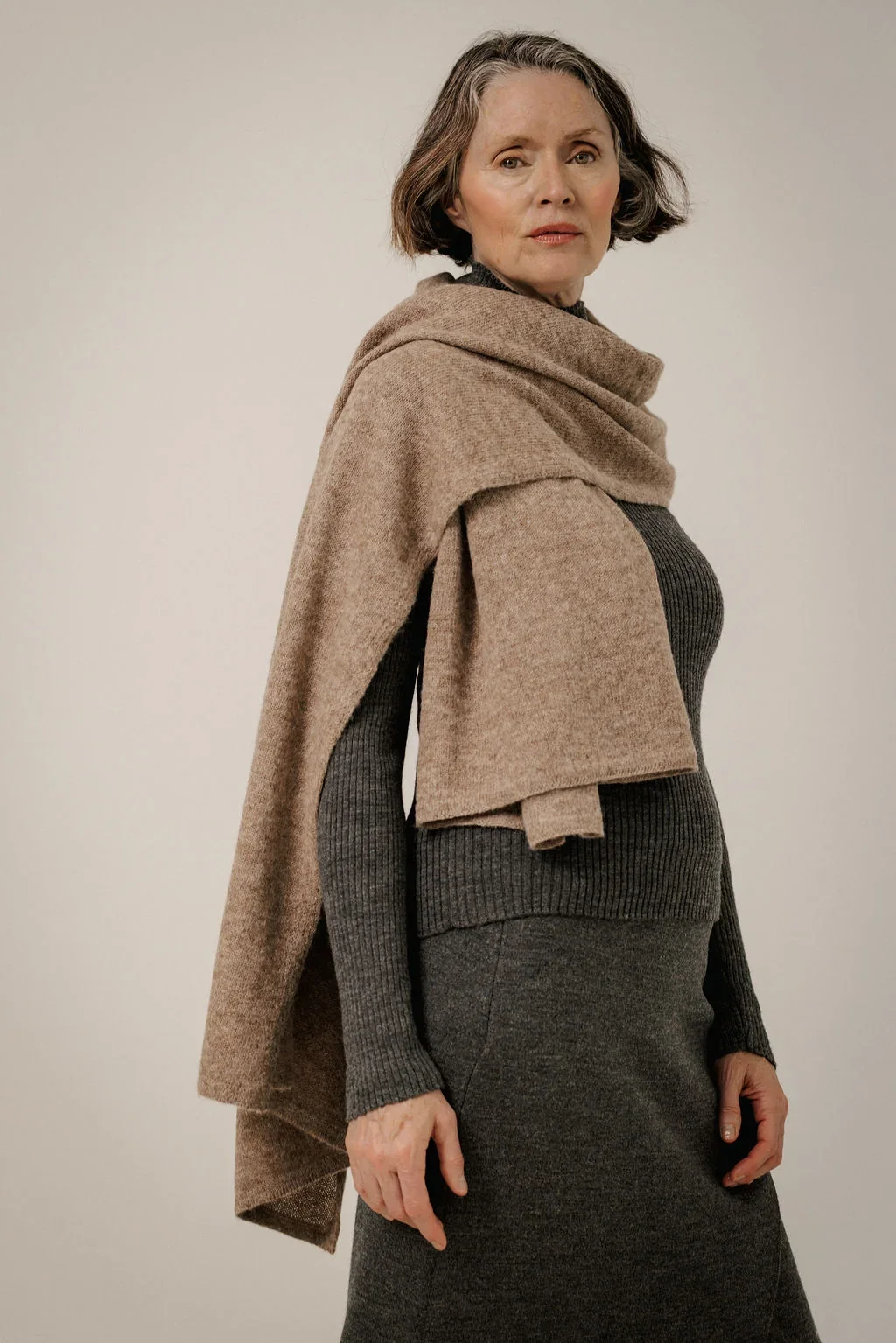 Bare-Knitwear-Baby-Alpaca-Travel-Wrap-Dark-Fawn_d06f42ad-2aef-4469-96da-bcfb5d4c1654.webp